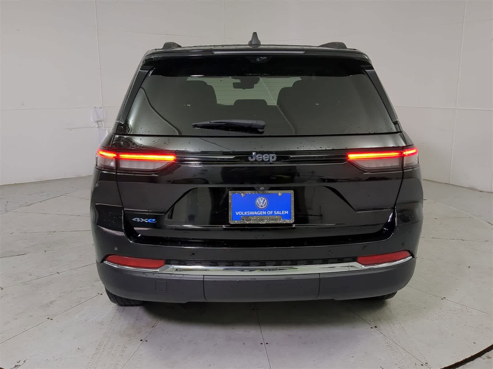 Thumbnail: 2023 Jeep Grand Cherokee - 5