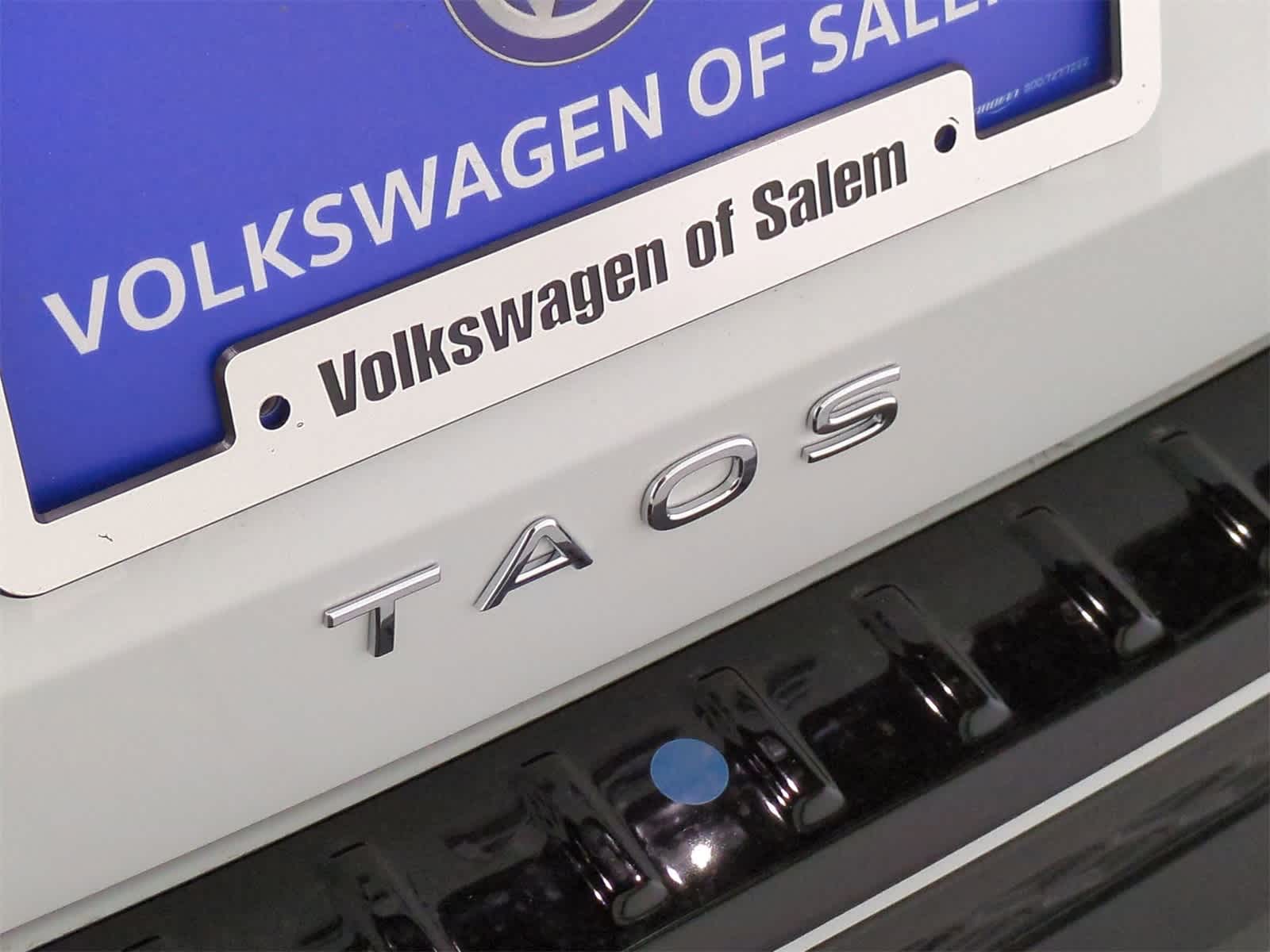 Thumbnail: 2025 Volkswagen Taos - 12