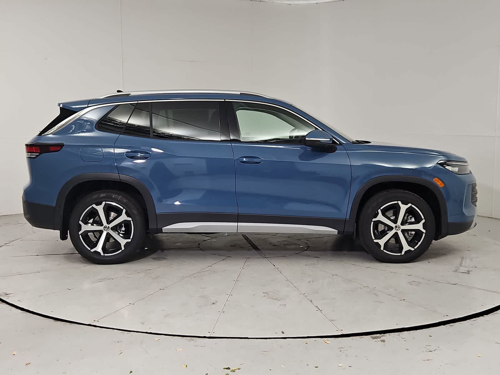 Thumbnail: 2026 Volkswagen Tiguan - 7