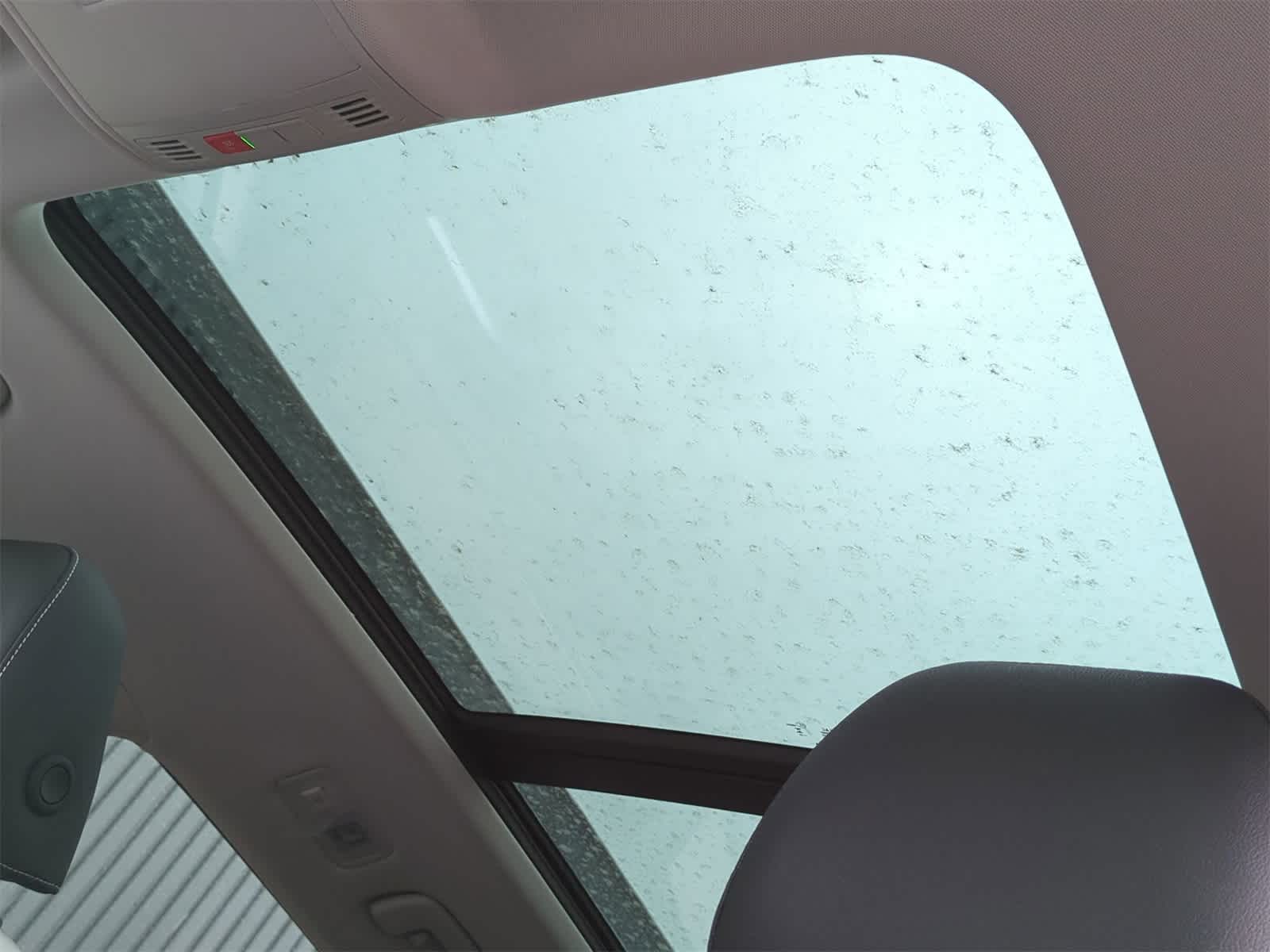 Thumbnail: 2025 Volkswagen Taos - 19