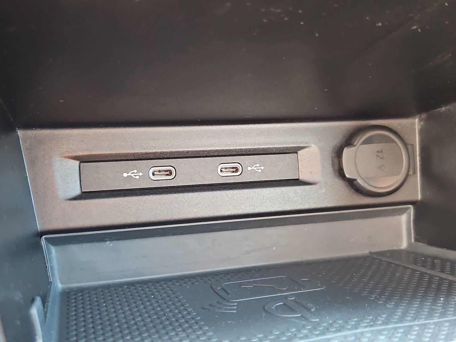 Thumbnail: 2021 Volkswagen Tiguan - 31