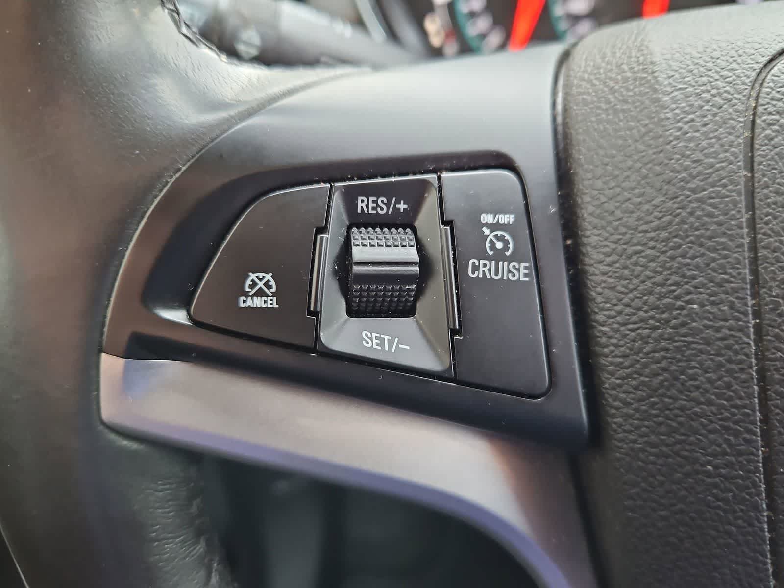 Thumbnail: 2020 Chevrolet Trax - 23