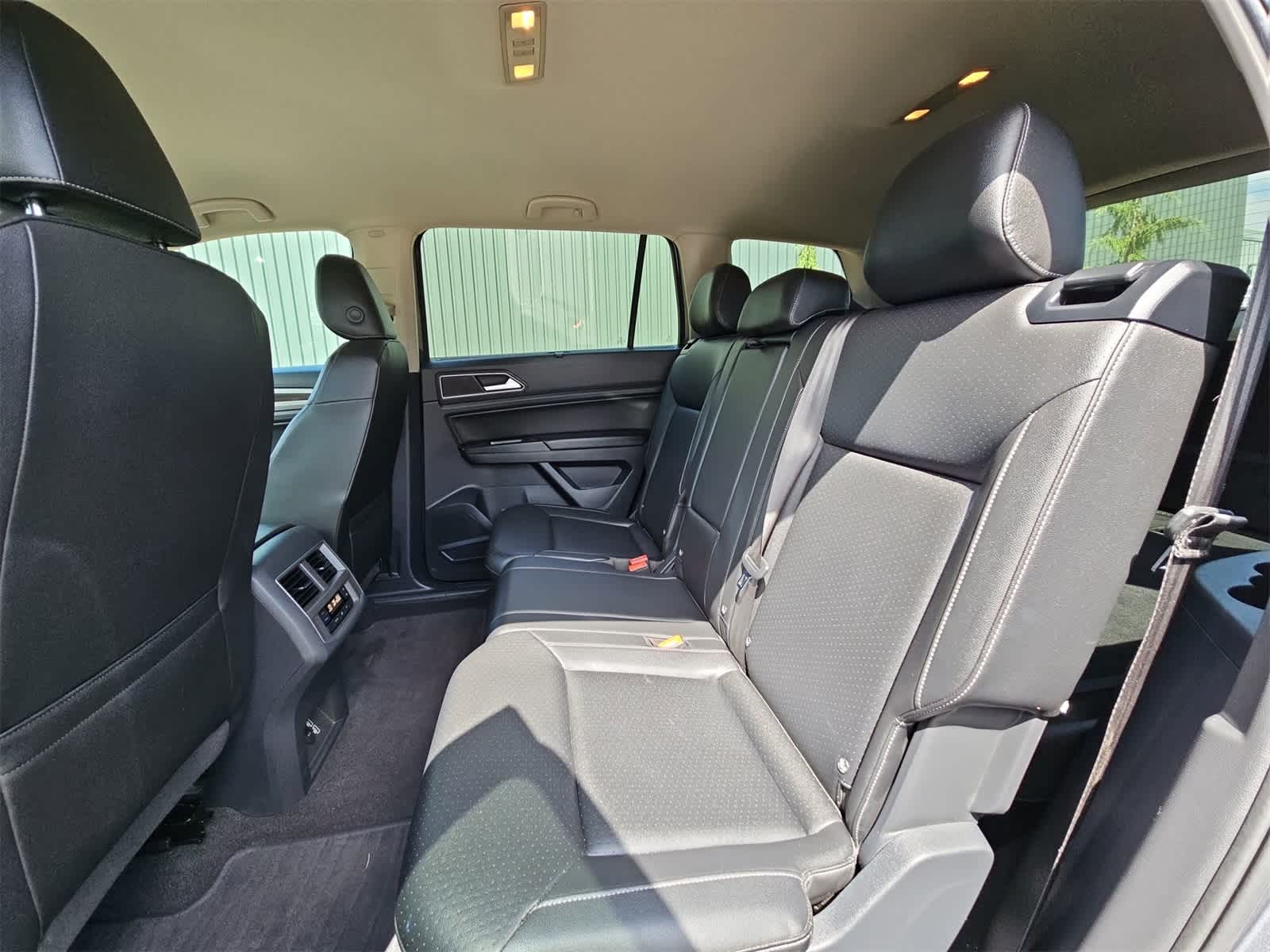Thumbnail: 2019 Volkswagen Atlas - 18