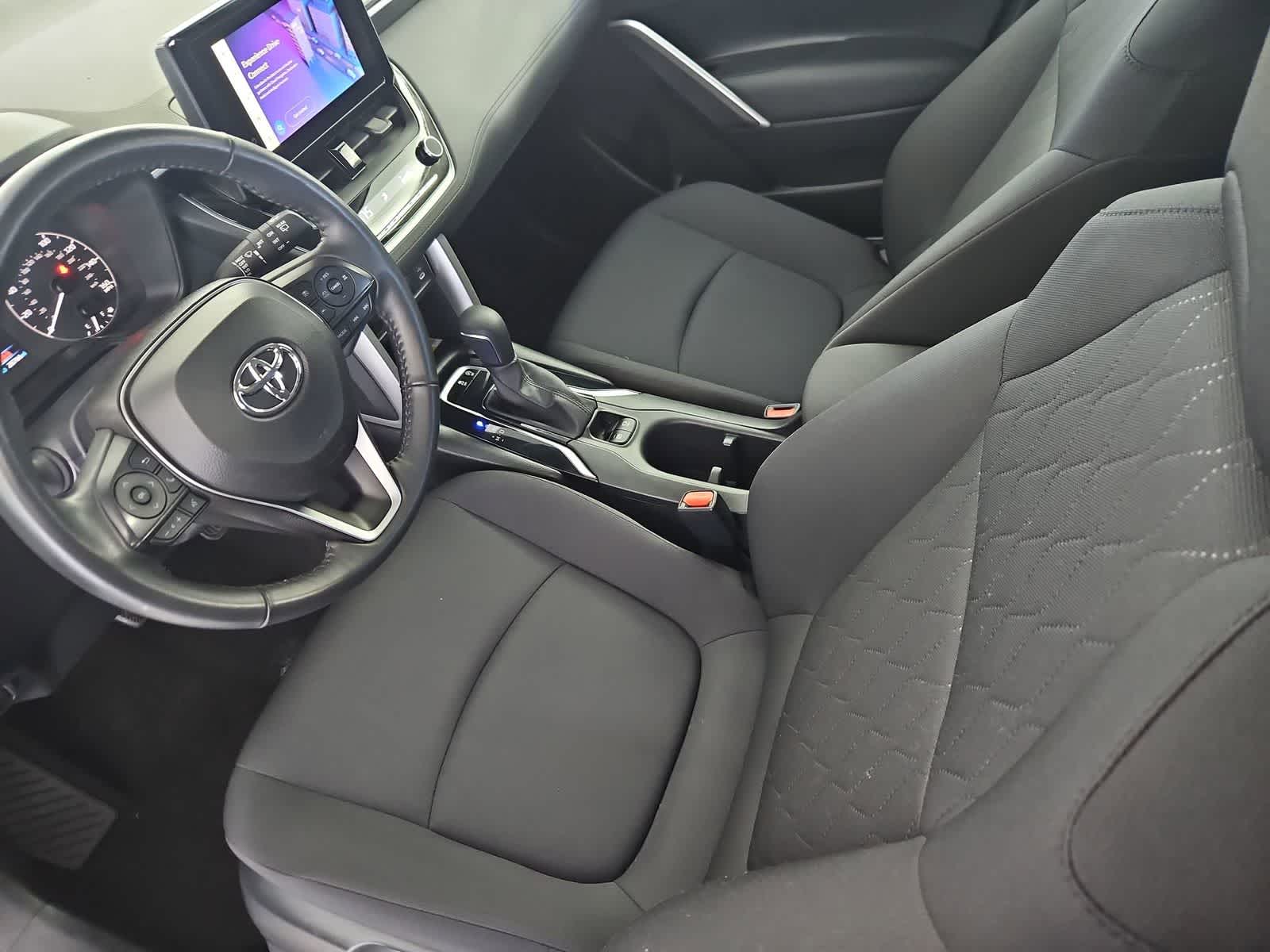 Thumbnail: 2023 Toyota Corolla Cross - 14