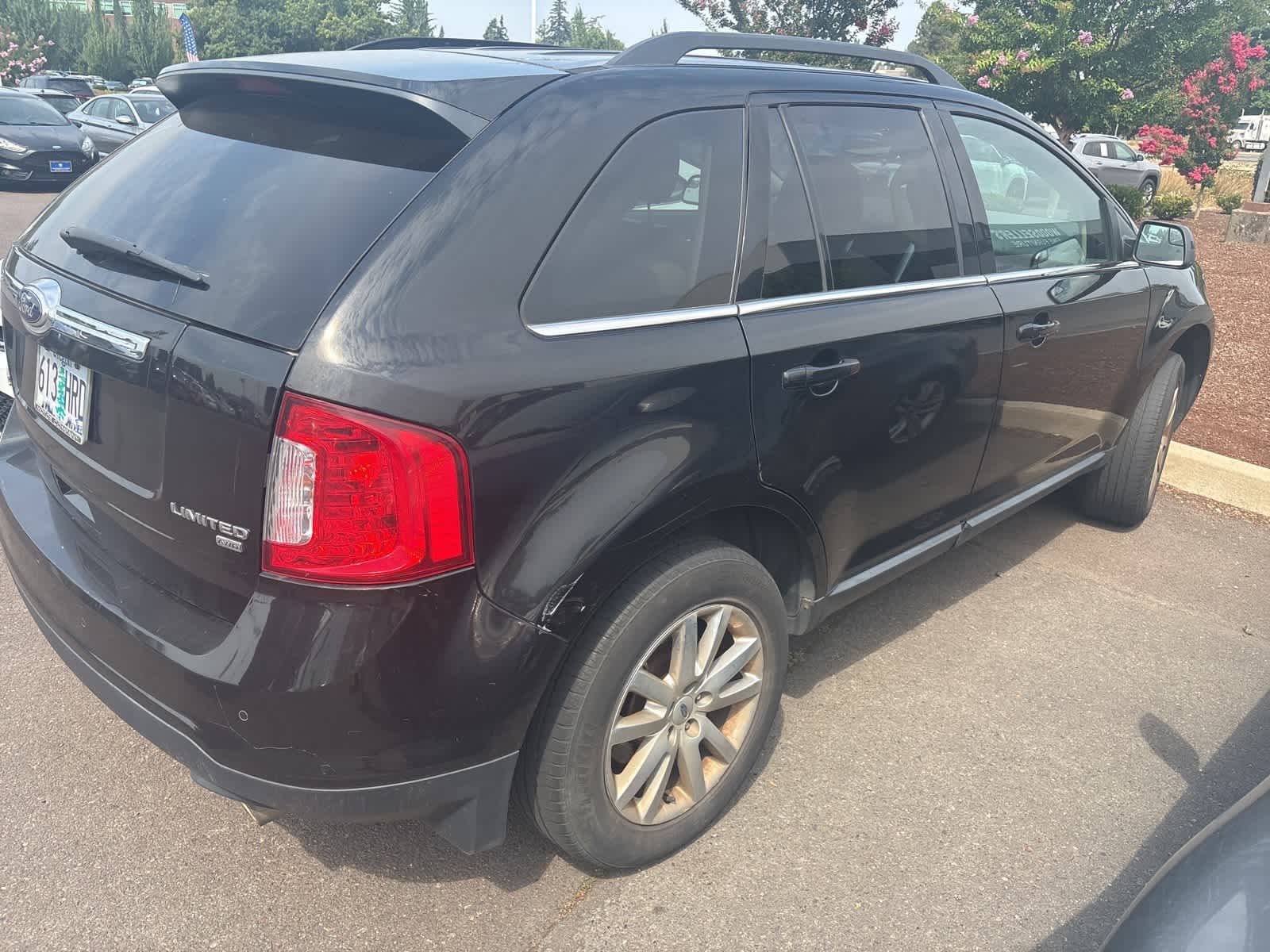 Thumbnail: 2014 Ford Edge - 3
