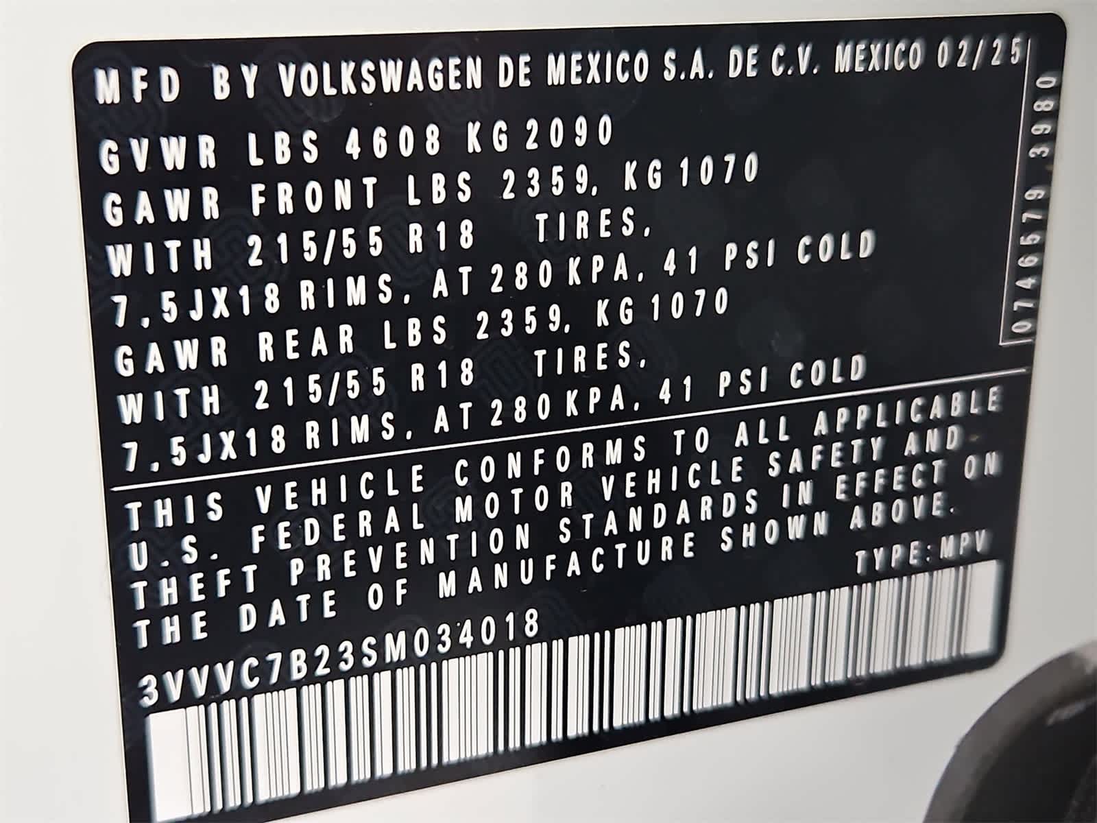2025 Volkswagen Taos SE 35