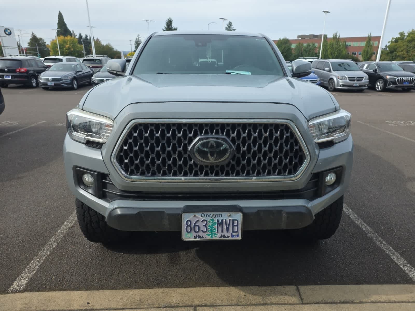 2019 Toyota Tacoma TRD V6 photo 2