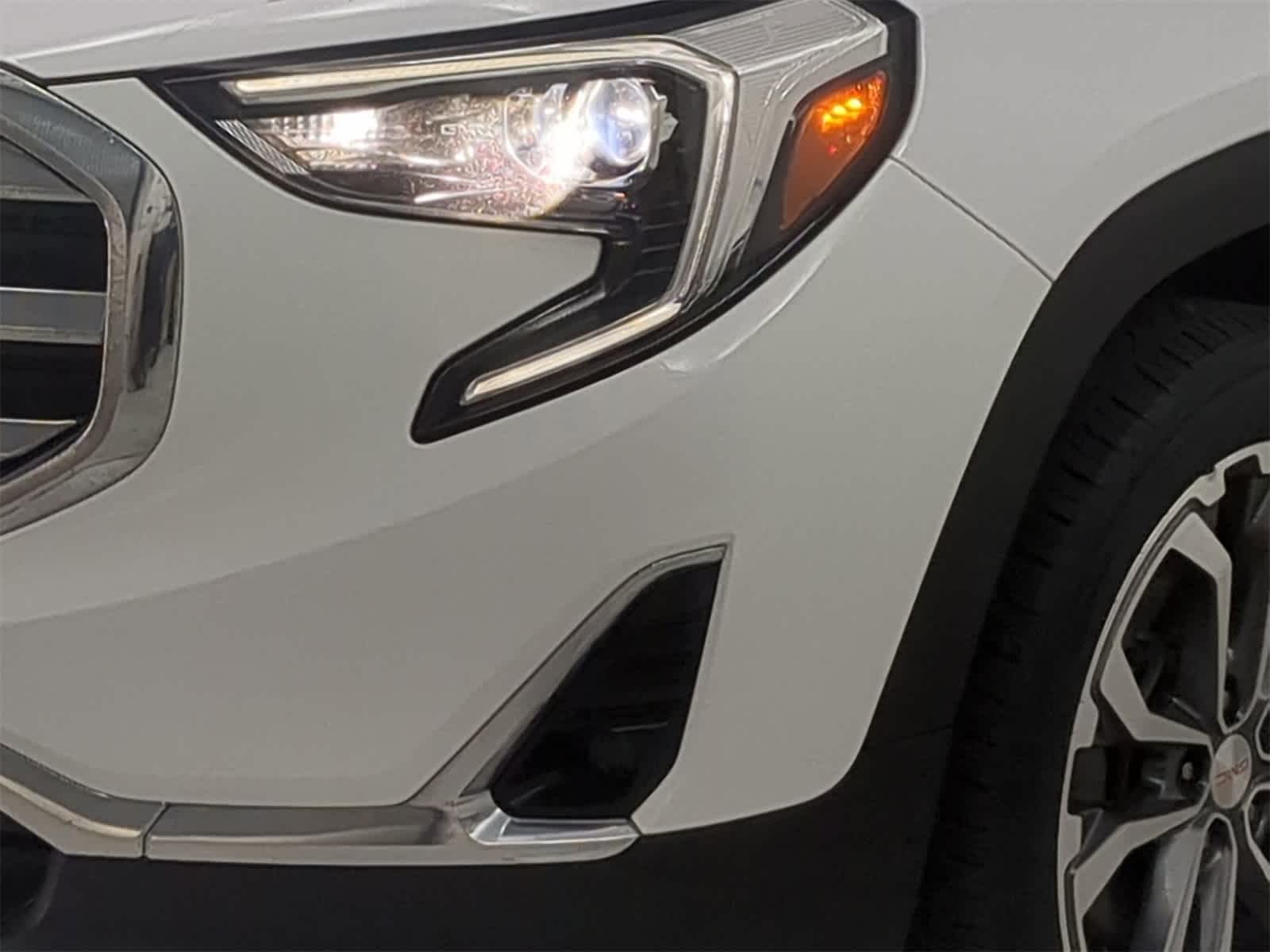 Thumbnail: 2021 GMC Terrain - 10