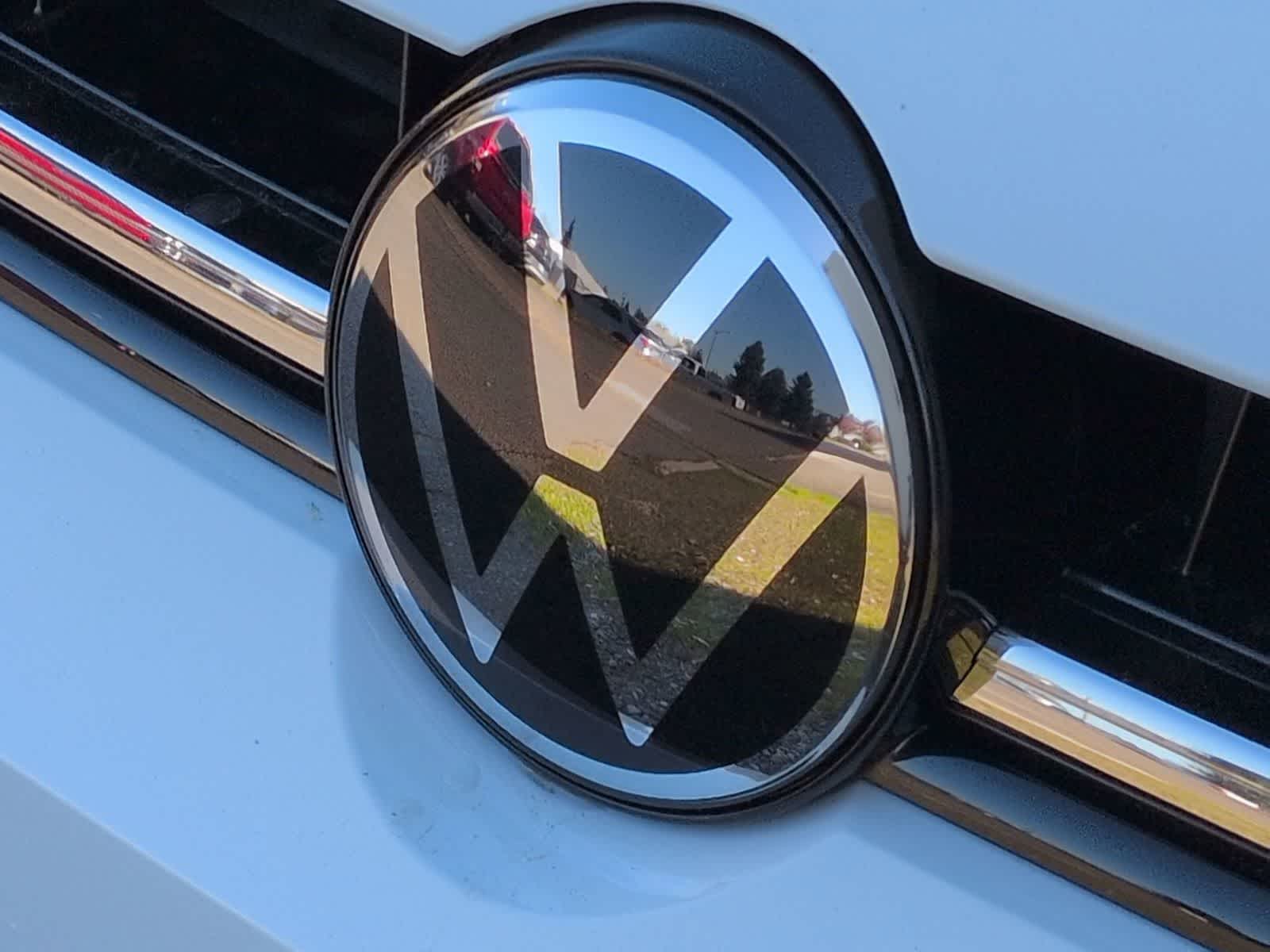 Thumbnail: 2026 Volkswagen Jetta - 11