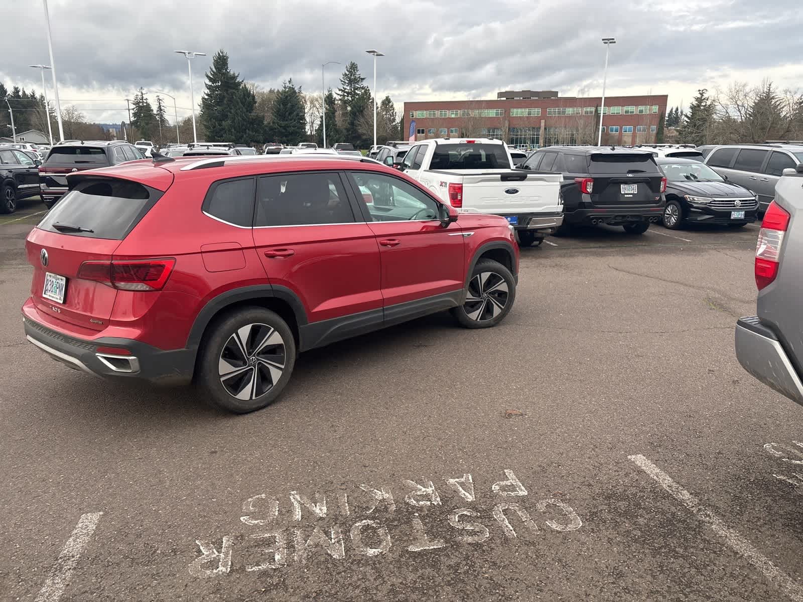 Thumbnail: 2024 Volkswagen Taos - 2