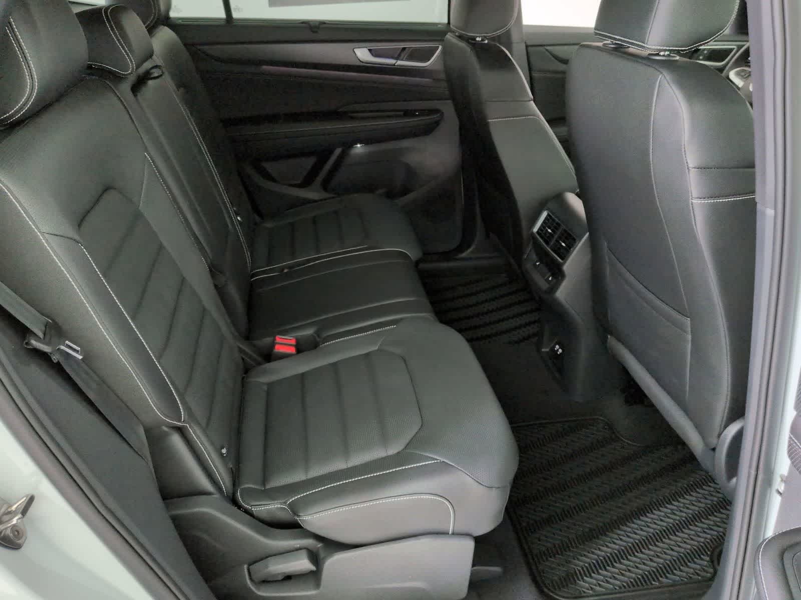 Thumbnail: 2026 Volkswagen Atlas - 21