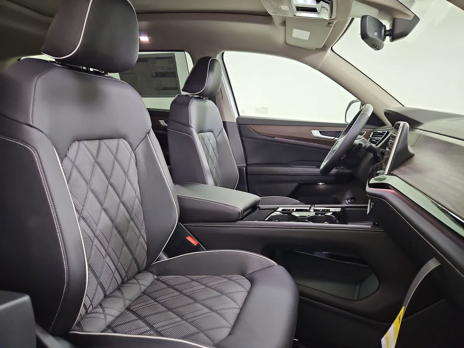 Thumbnail: 2026 Volkswagen Atlas - 23