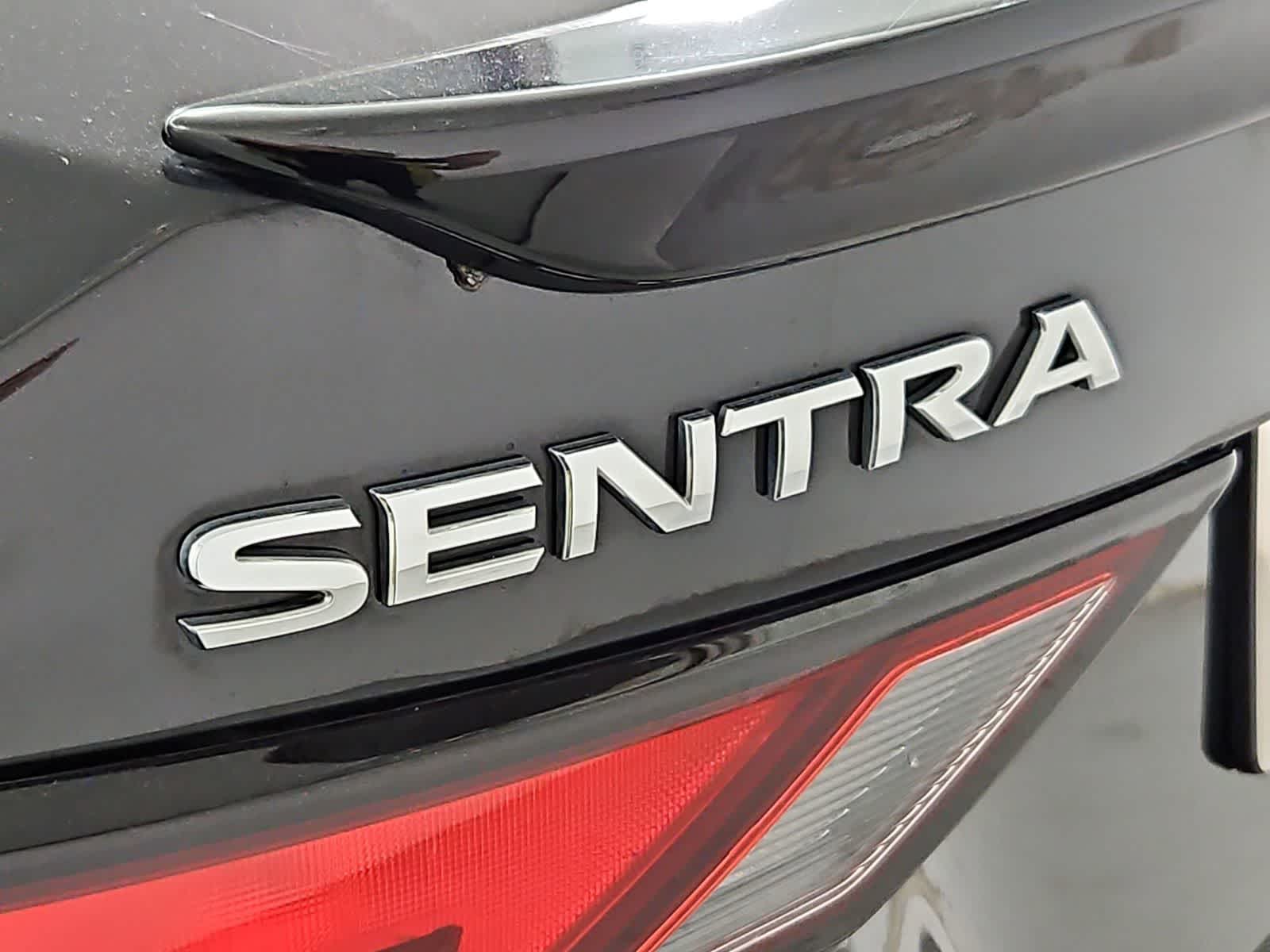 Thumbnail: 2021 Nissan Sentra - 12