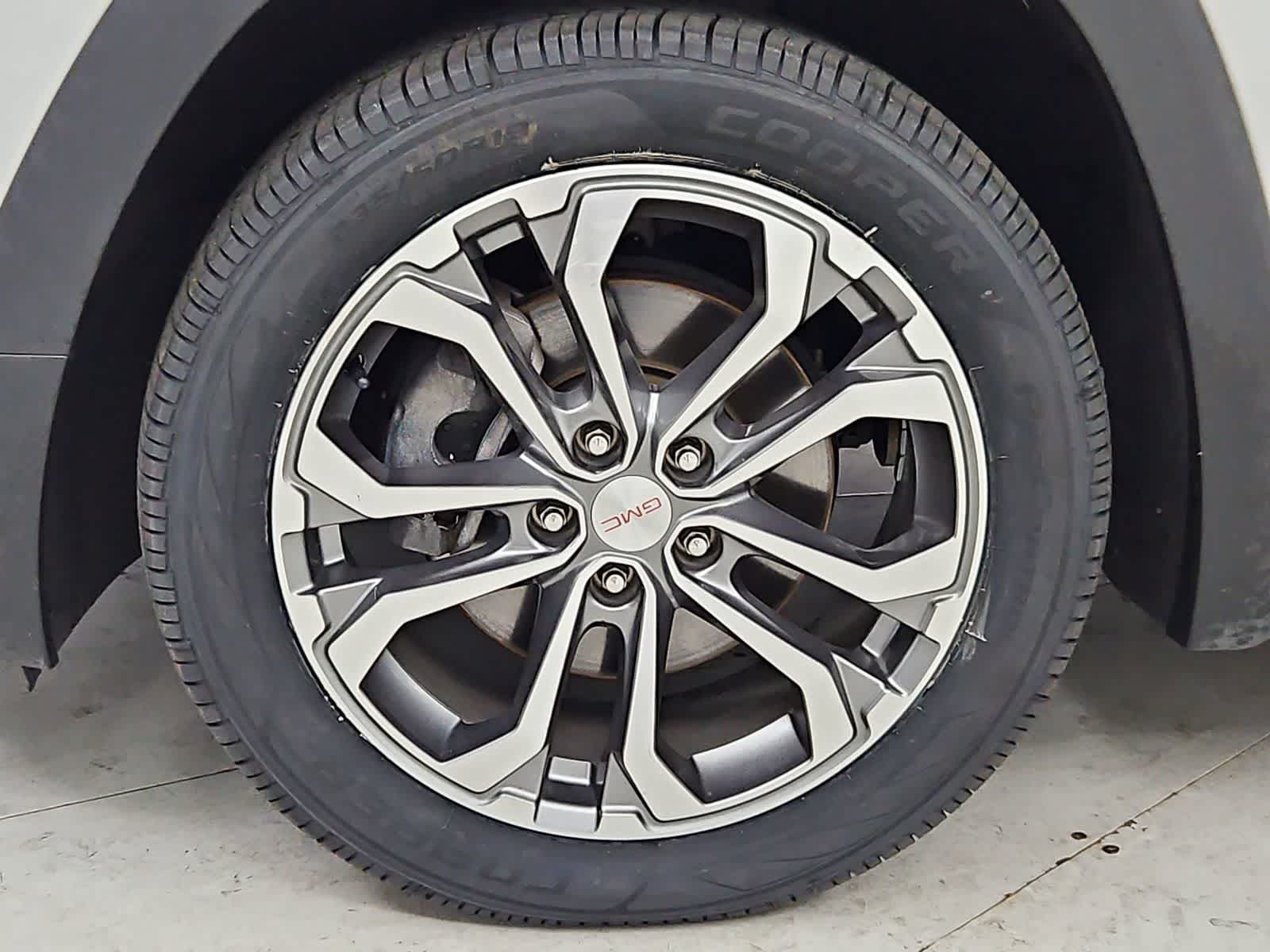 Thumbnail: 2018 GMC Terrain - 13