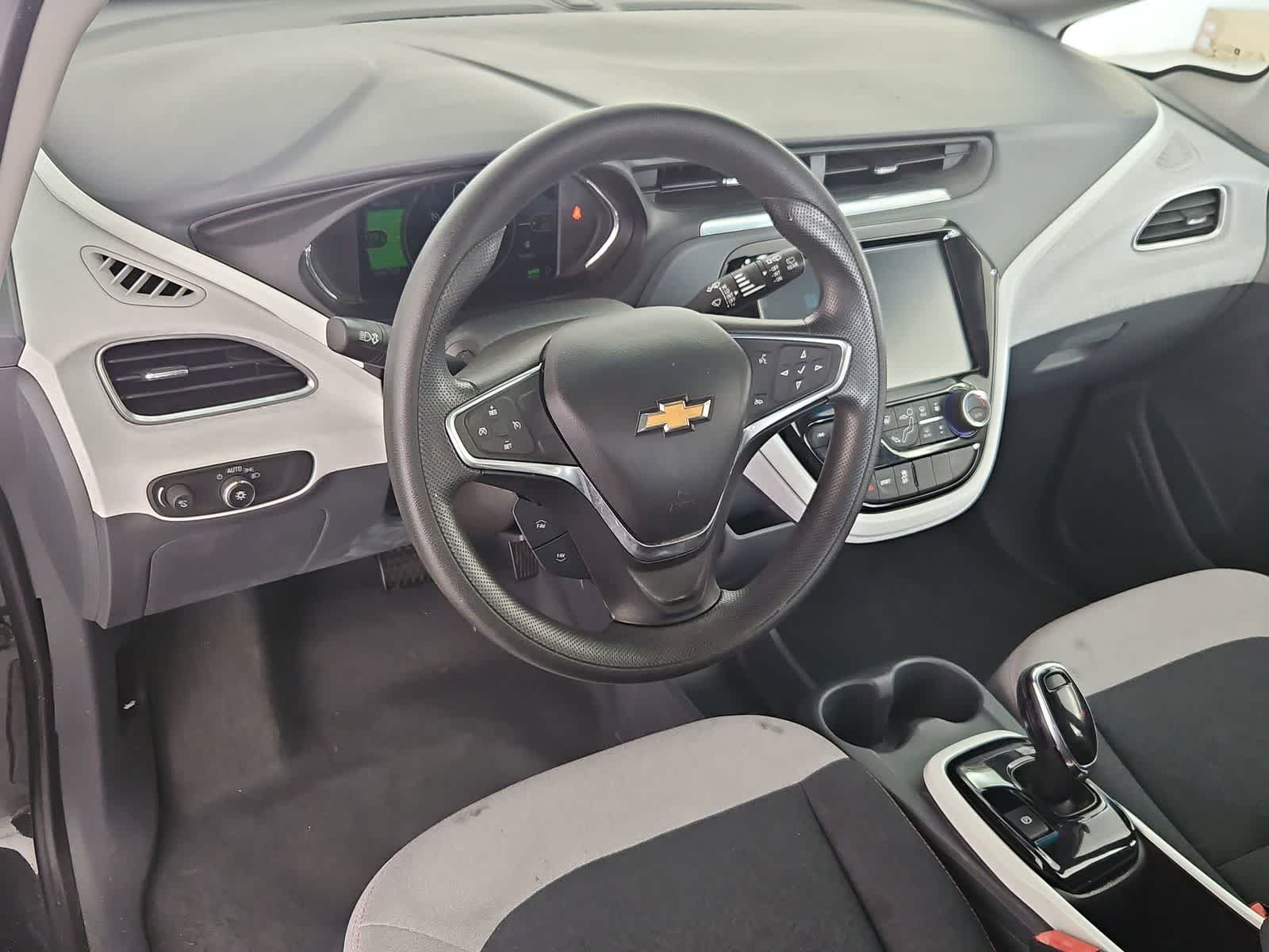 Thumbnail: 2020 Chevrolet Bolt EV - 2