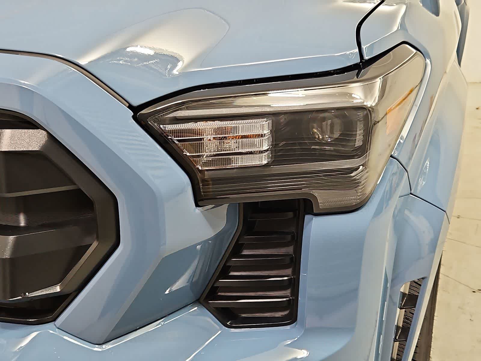 Thumbnail: 2026 Toyota Tacoma - 10