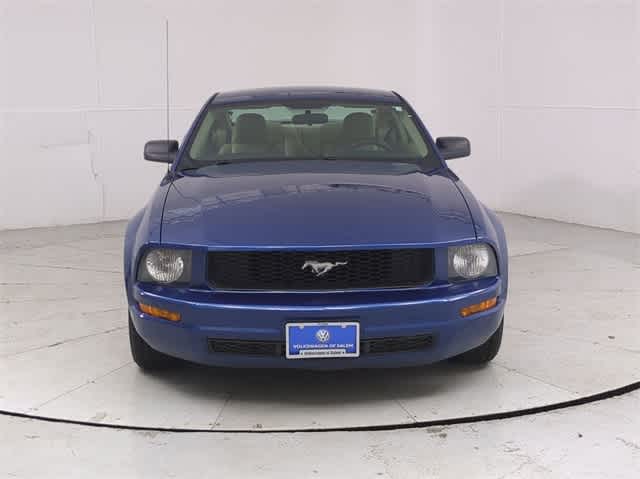 2009 Ford Mustang  9