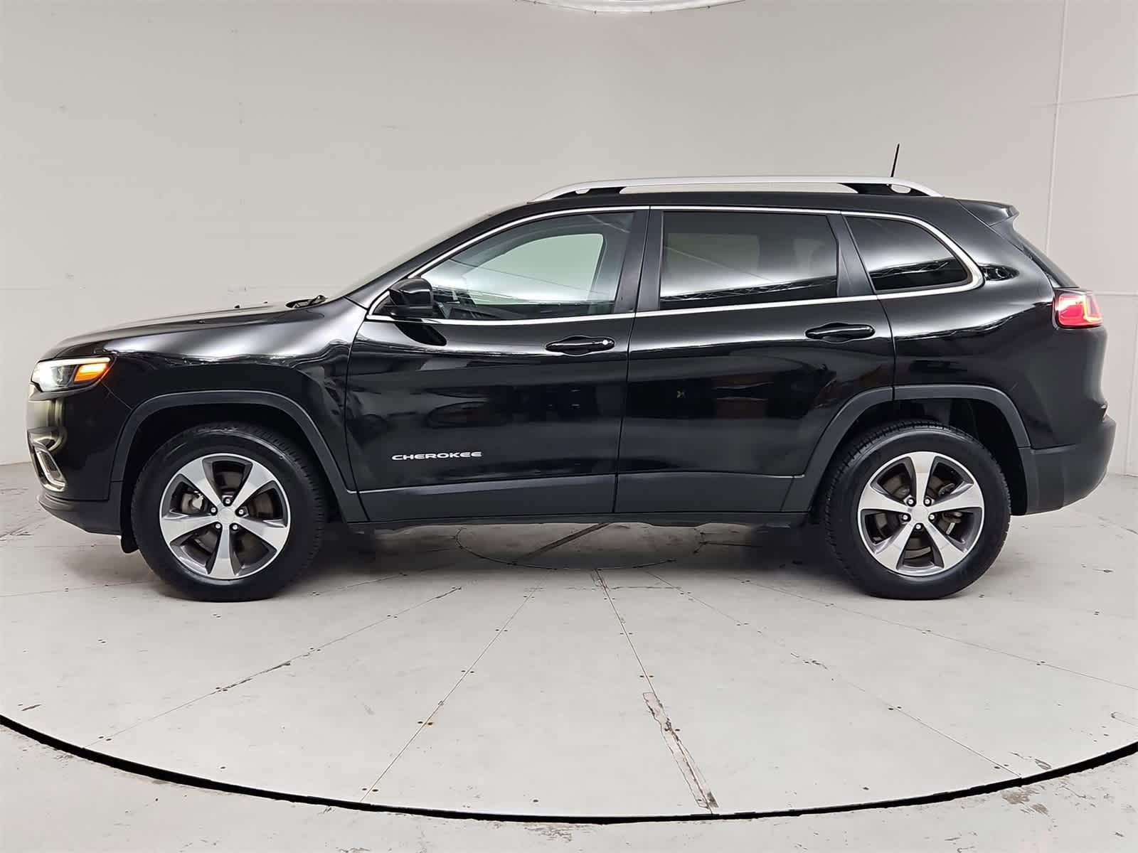 2020 Jeep Cherokee Limited photo 3