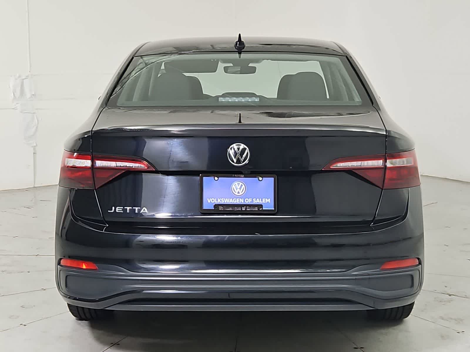 Thumbnail: 2024 Volkswagen Jetta - 5