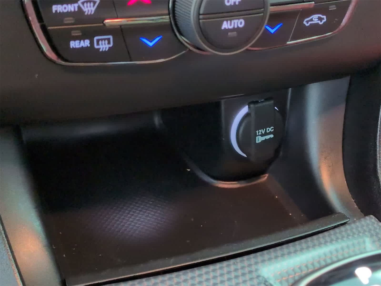 Thumbnail: 2021 Dodge Charger - 29