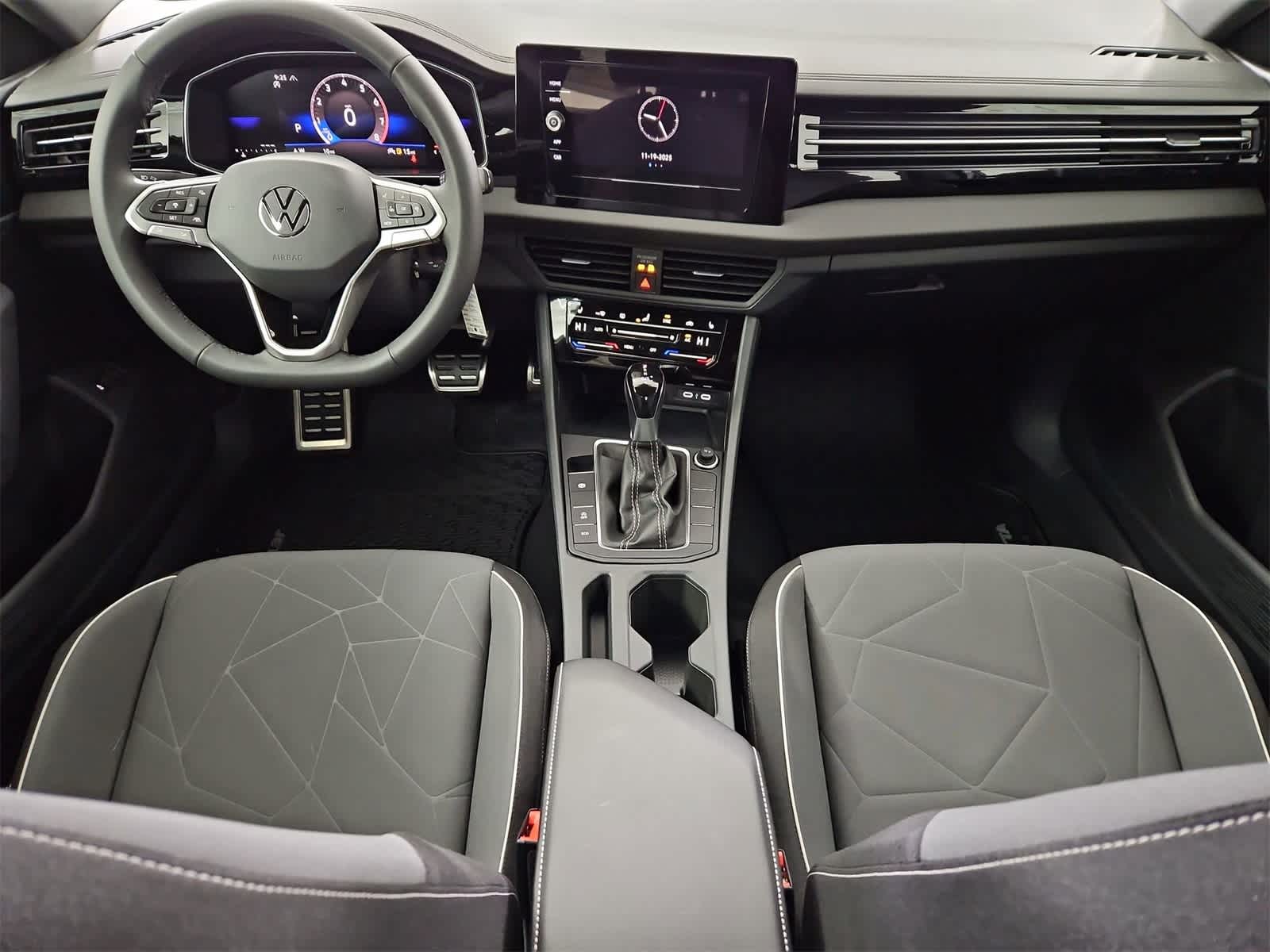 Thumbnail: 2026 Volkswagen Jetta - 15