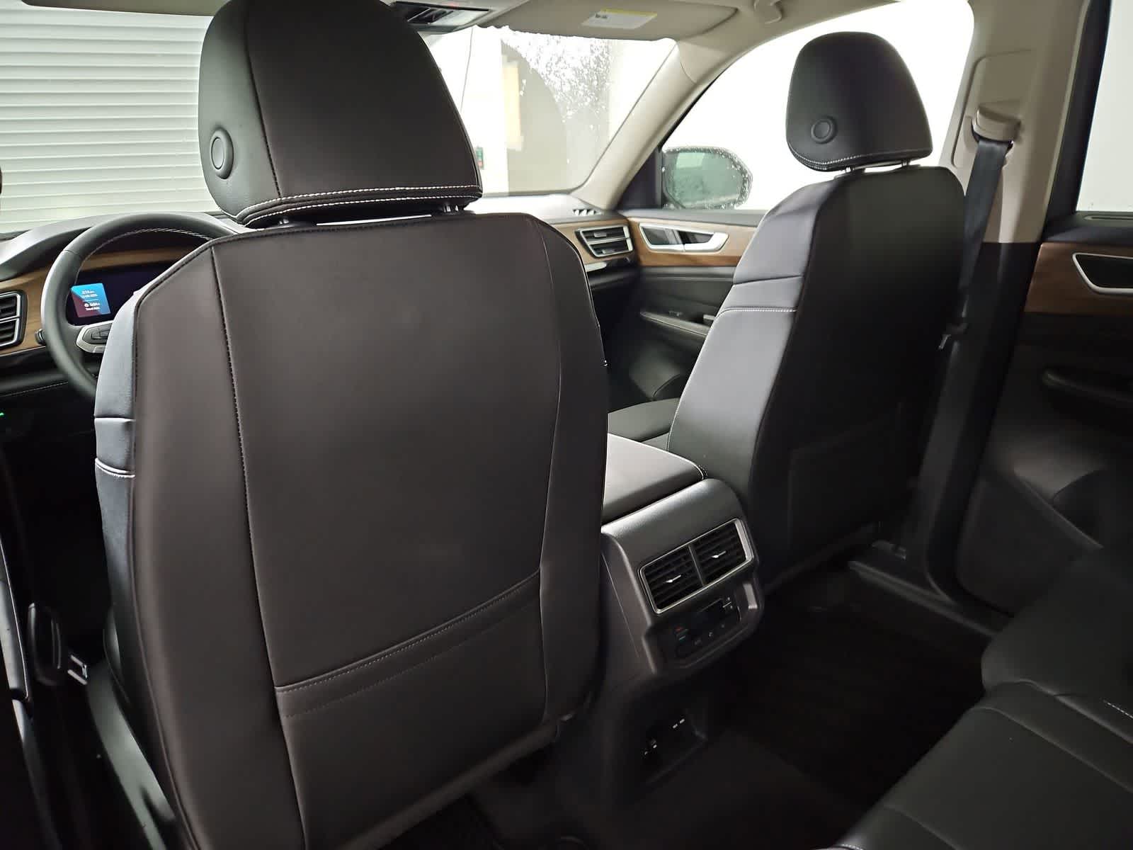 Thumbnail: 2026 Volkswagen Atlas - 18