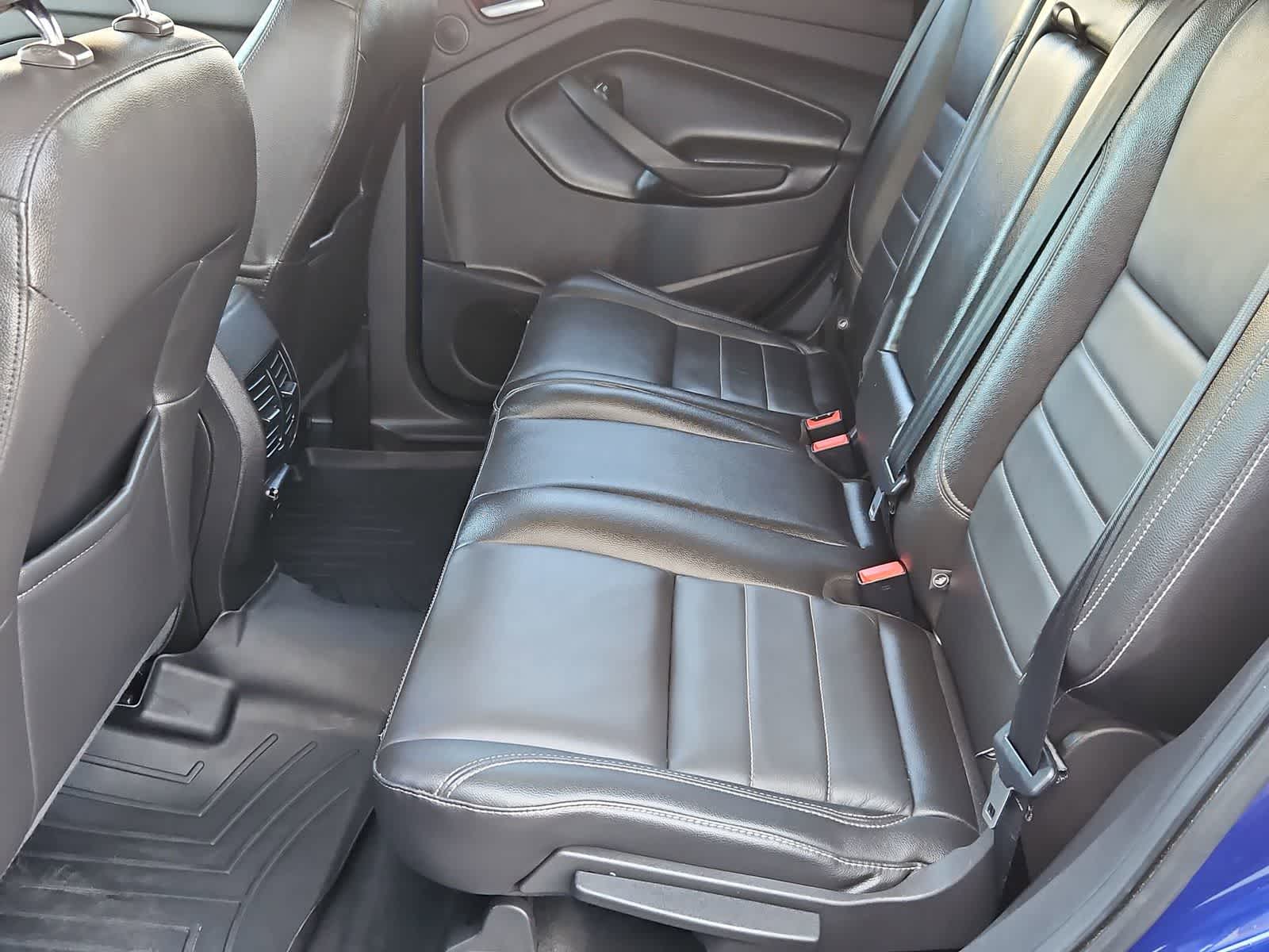 Thumbnail: 2015 Ford Escape - 19