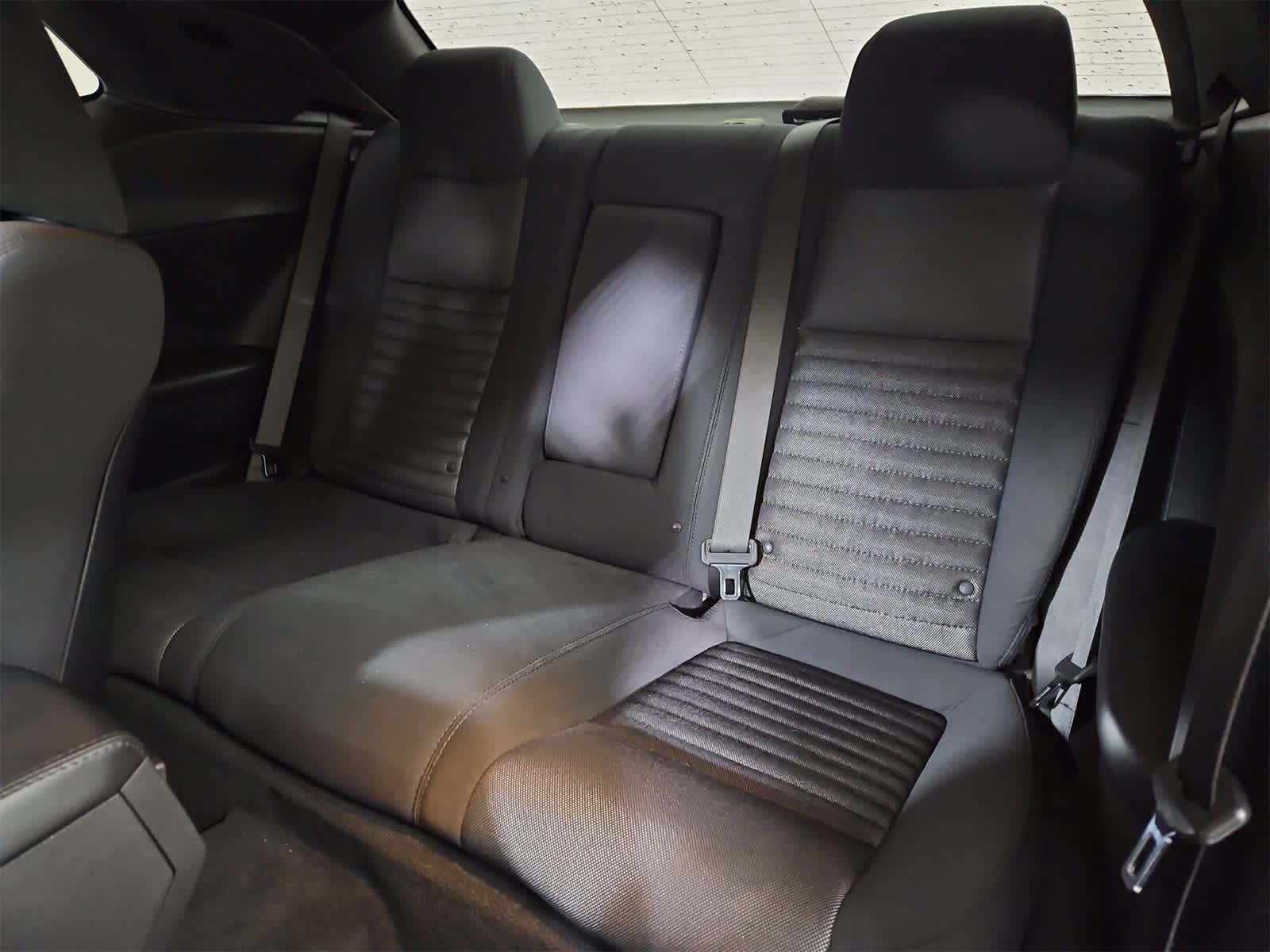 Thumbnail: 2012 Dodge Challenger - 19