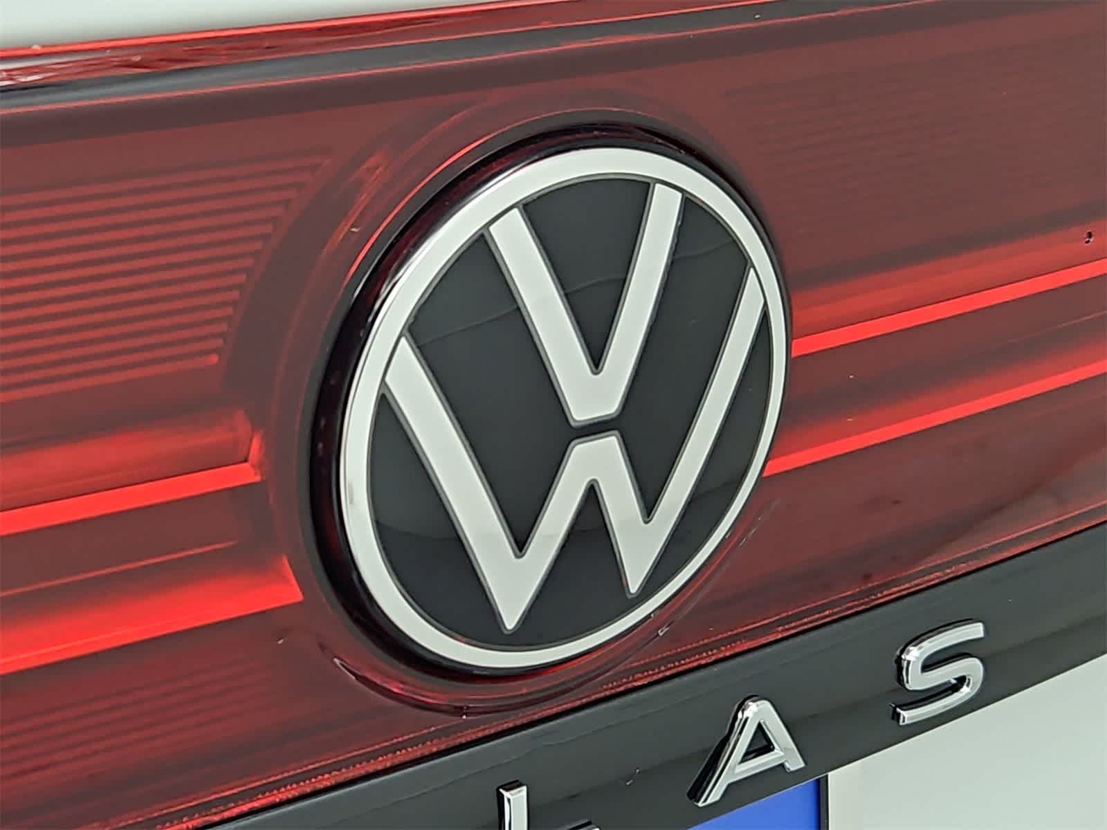 Thumbnail: 2025 Volkswagen Atlas - 10