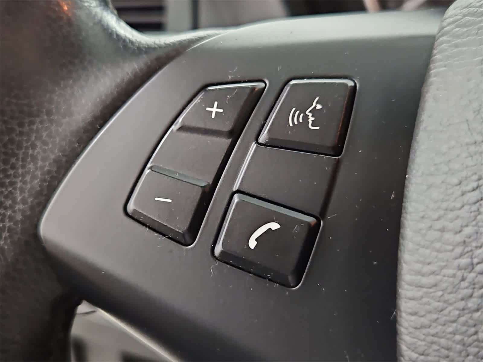 Thumbnail: 2013 BMW X5 - 25