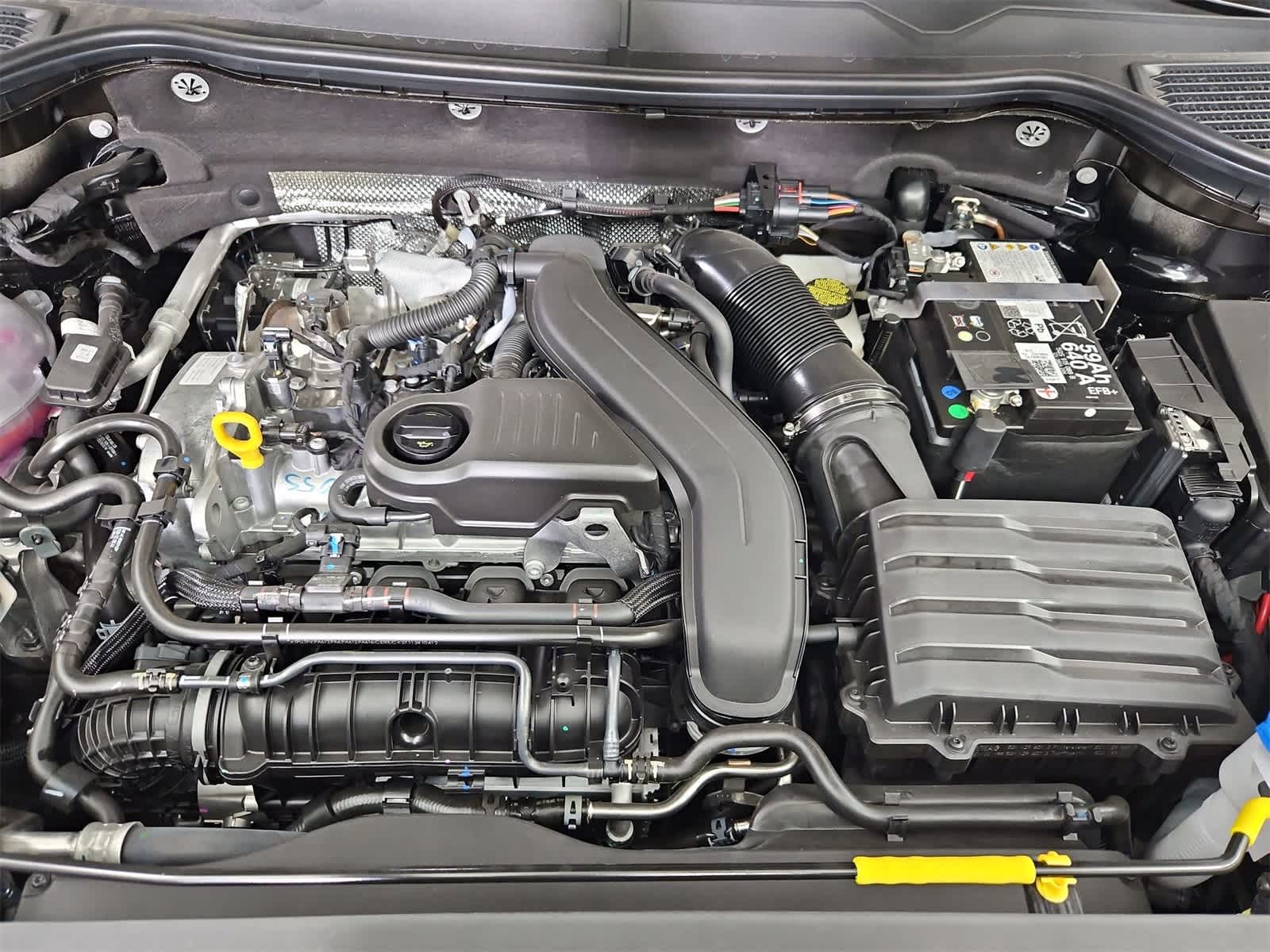 Thumbnail: 2025 Volkswagen Taos - 14