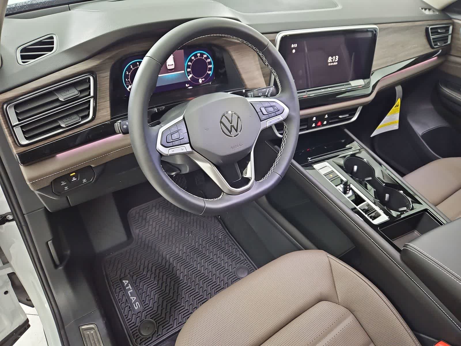 Thumbnail: 2026 Volkswagen Atlas - 2