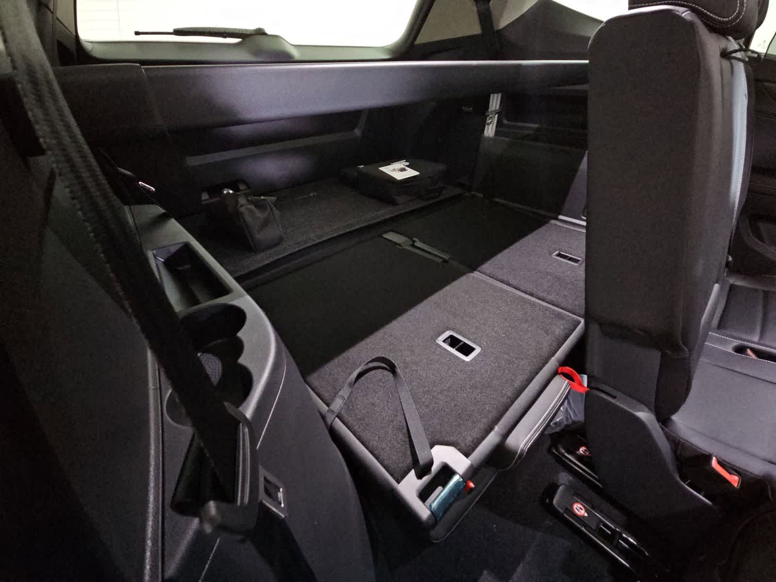 Thumbnail: 2026 Volkswagen Atlas - 40