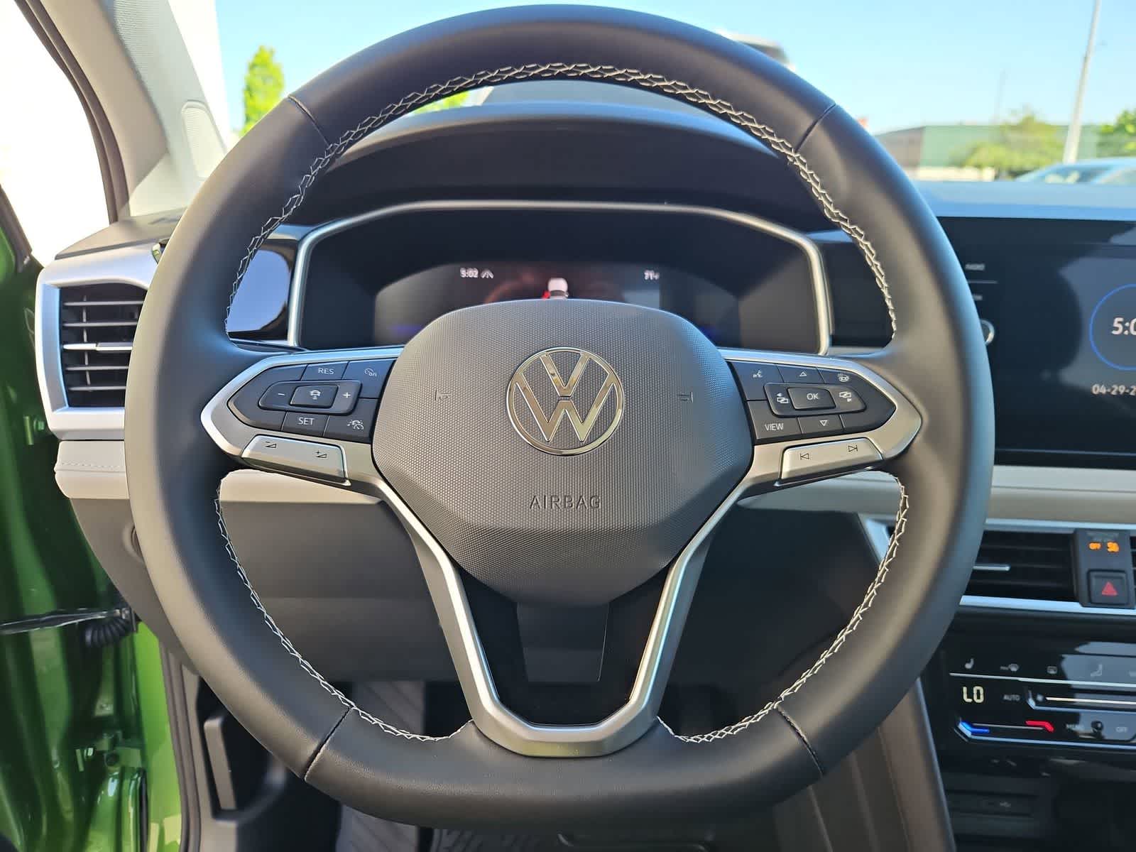 Thumbnail: 2026 Volkswagen Taos - 23