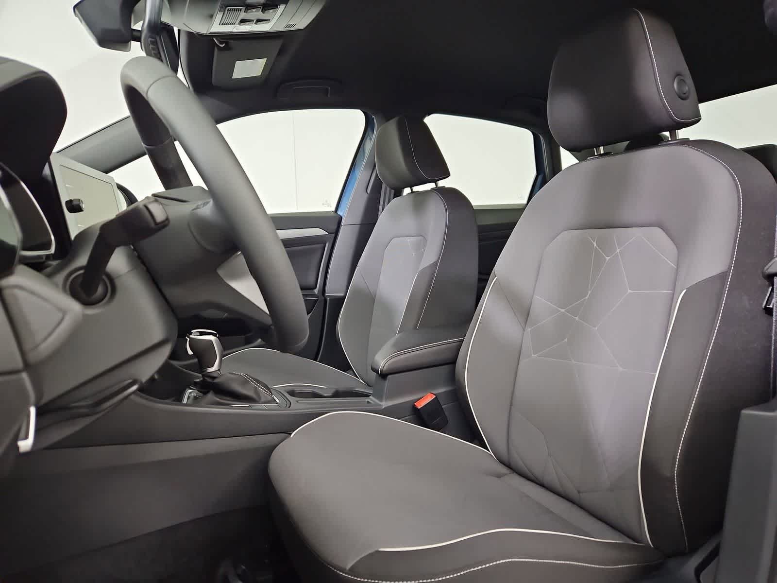 Thumbnail: 2026 Volkswagen Jetta - 16