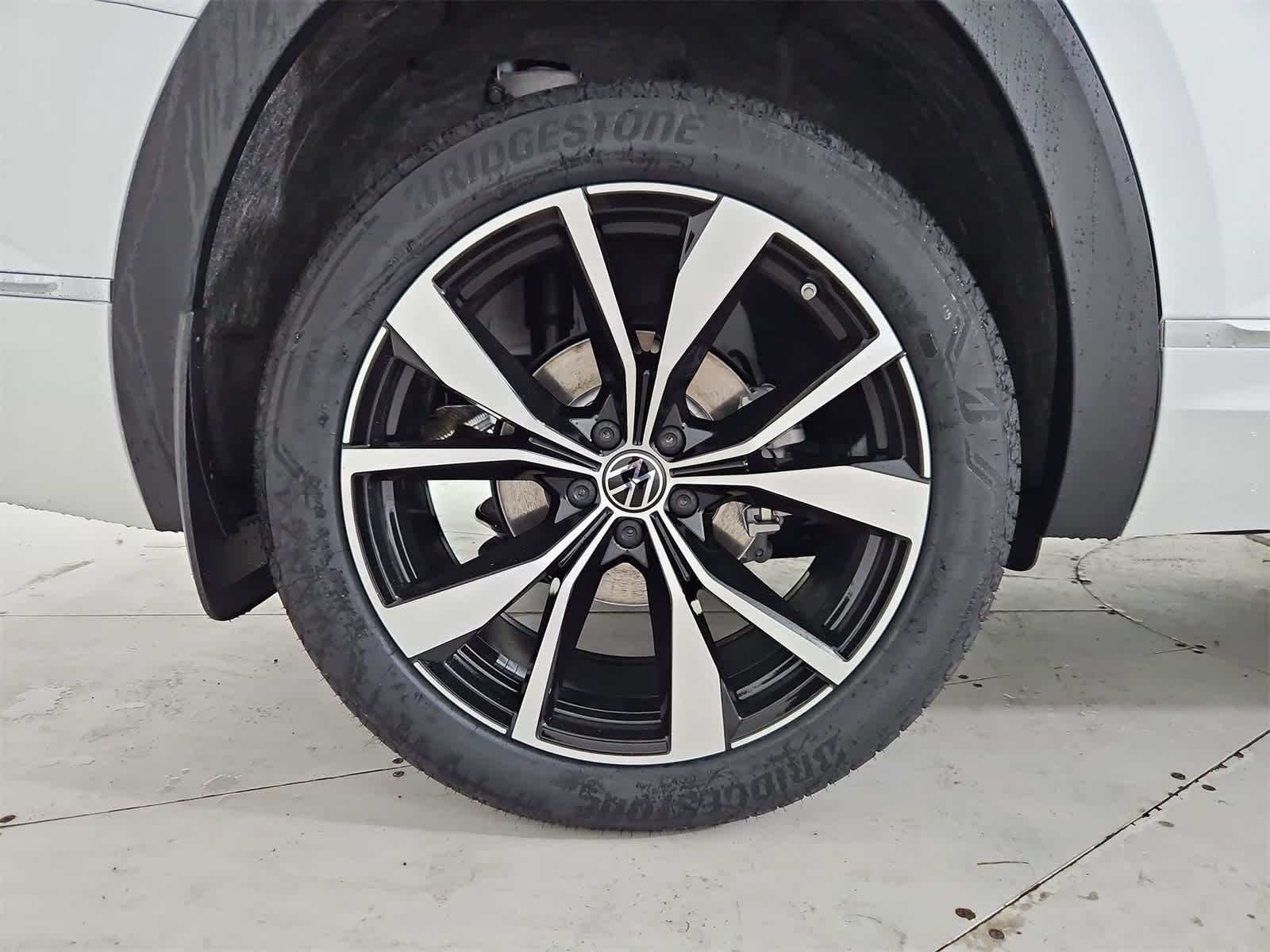 Thumbnail: 2026 Volkswagen Atlas - 13