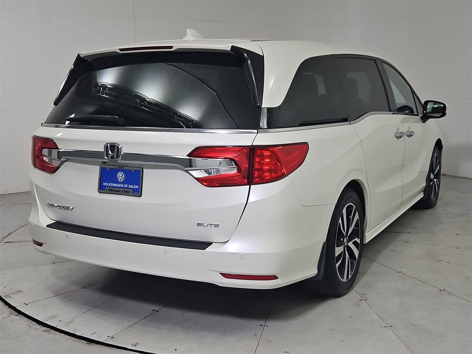 Thumbnail: 2019 Honda Odyssey - 6