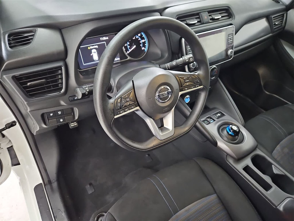 Used 2022 Nissan LEAF S Hatchback