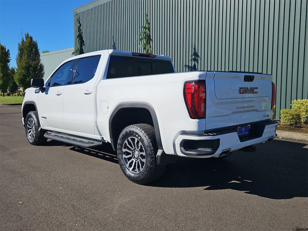 Used 2023 GMC Sierra 1500 AT4 Truck Crew Cab
