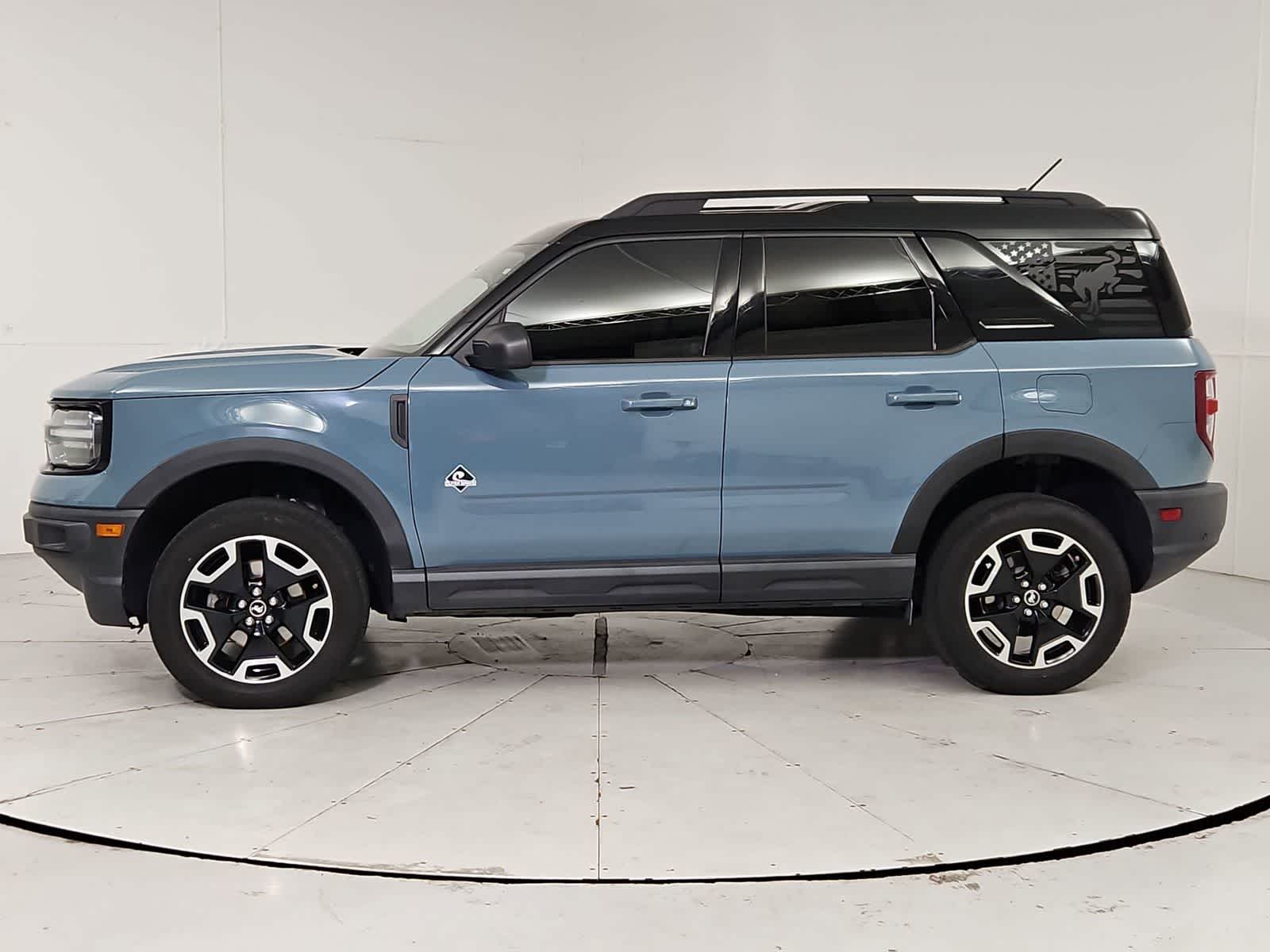 Thumbnail: 2021 Ford Bronco Sport - 3