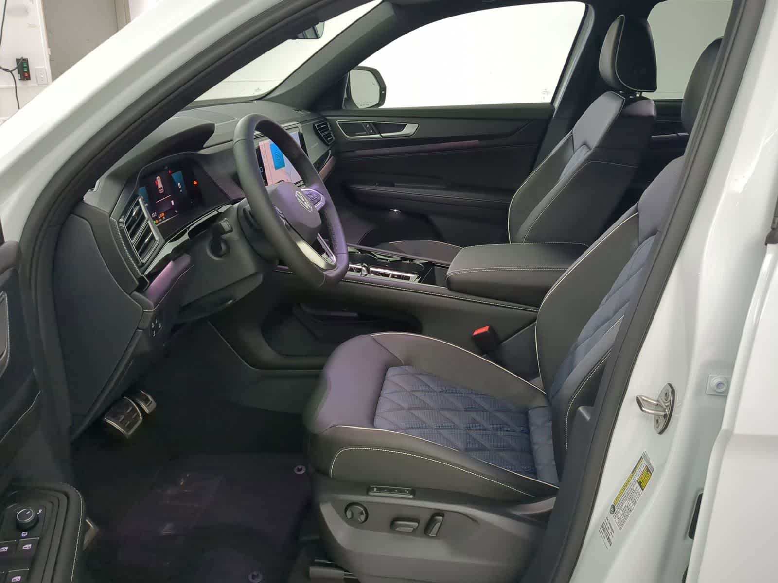 Thumbnail: 2026 Volkswagen Atlas - 15