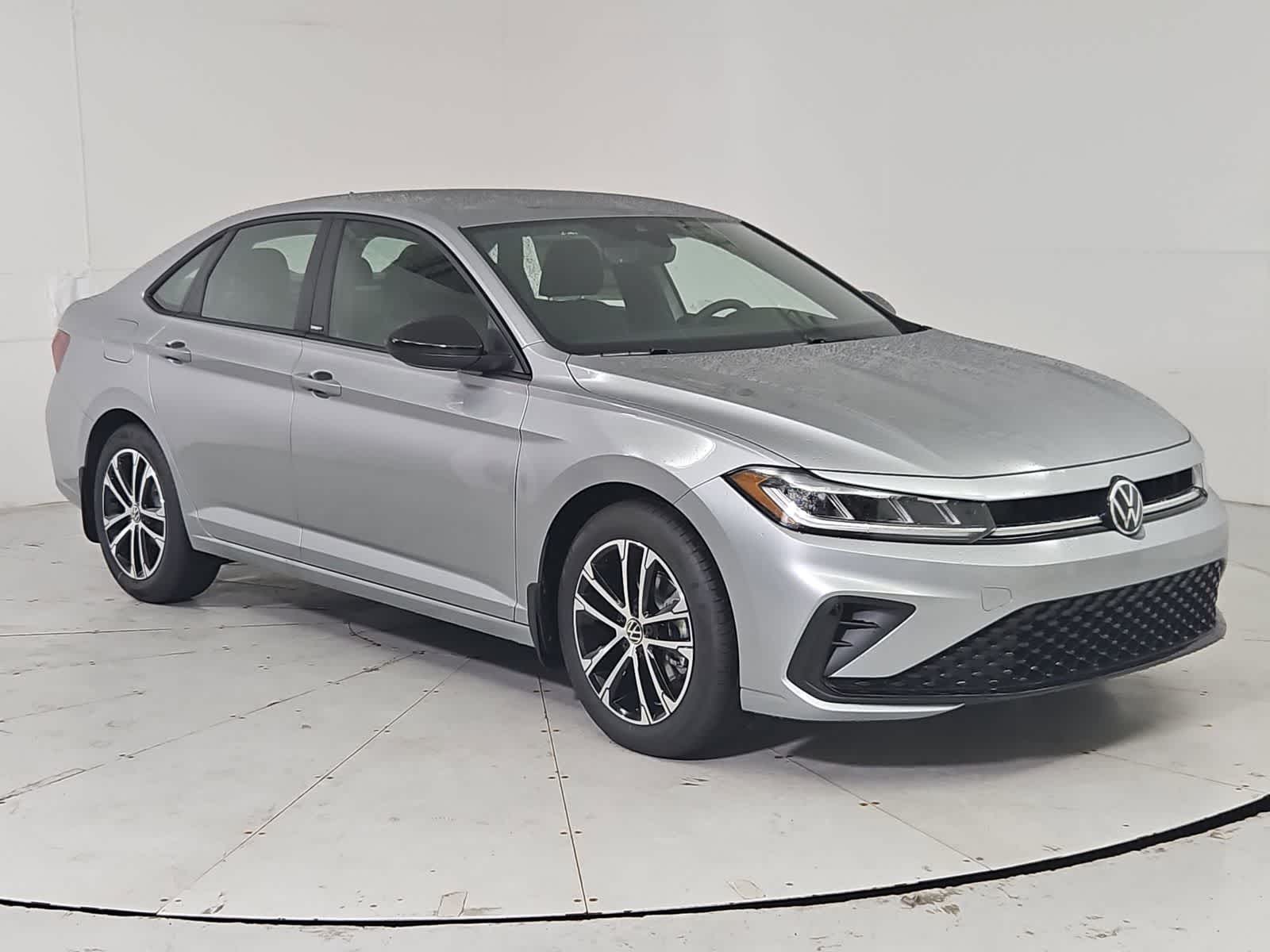 Thumbnail: 2026 Volkswagen Jetta - 8