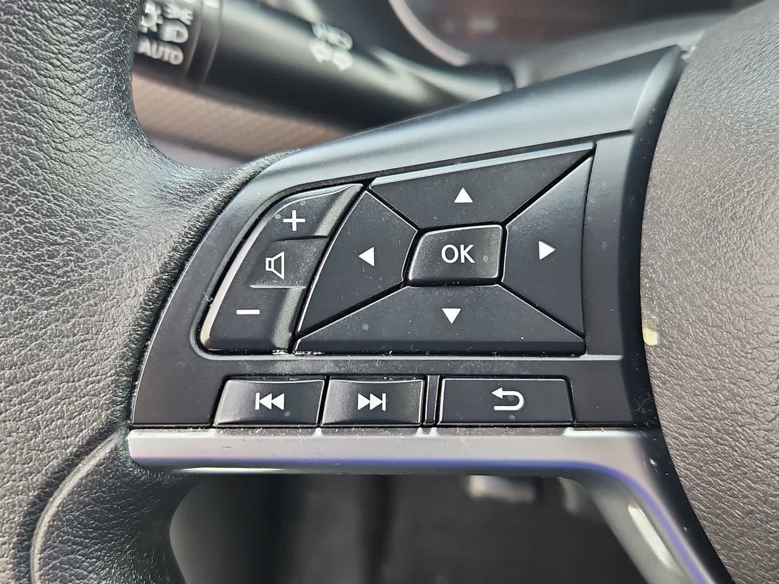 Thumbnail: 2020 Nissan Kicks - 22