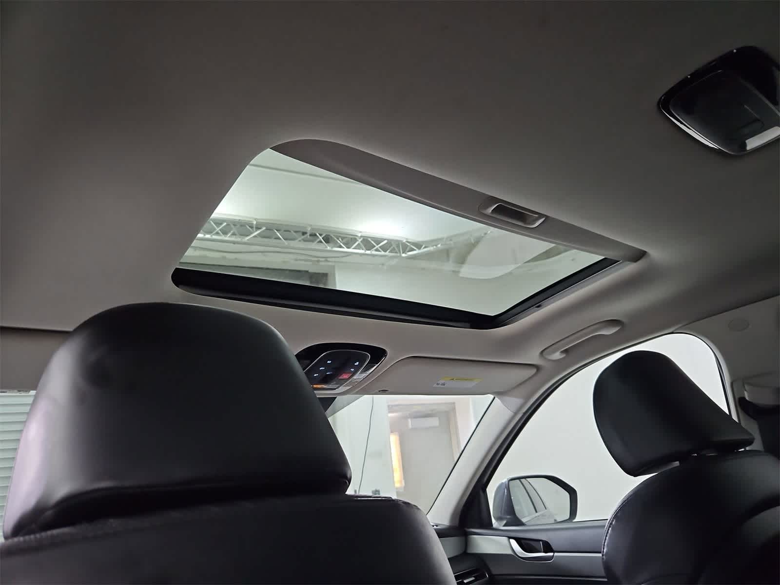 Thumbnail: 2023 Hyundai Palisade - 22