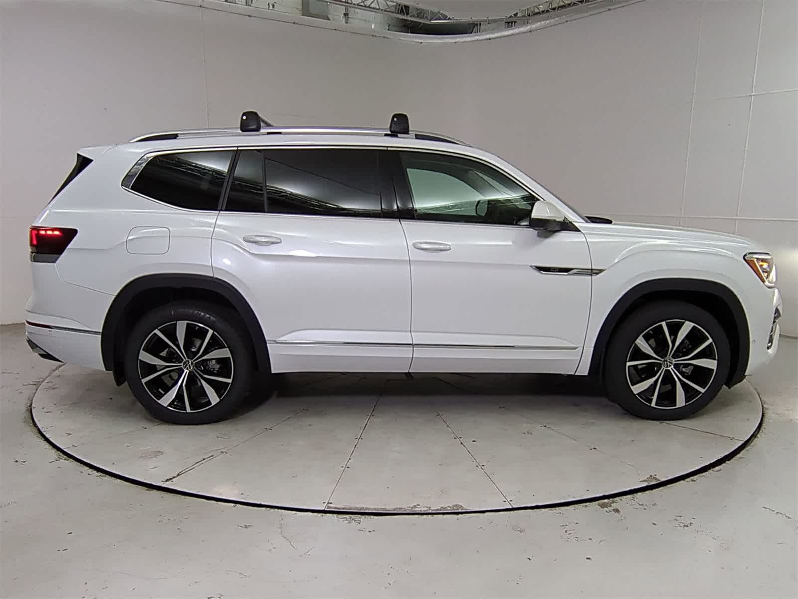 Thumbnail: 2025 Volkswagen Atlas - 7