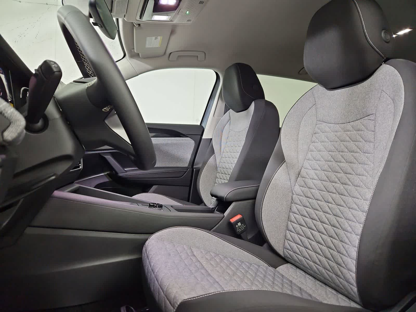 Thumbnail: 2026 Volkswagen Tiguan - 16