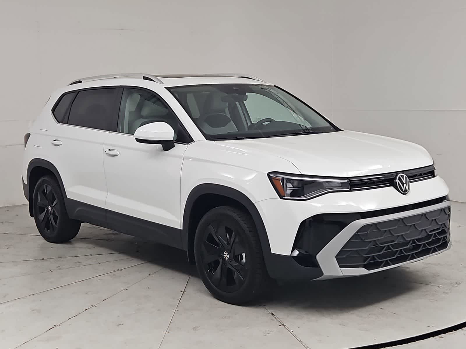 Thumbnail: 2026 Volkswagen Taos - 8