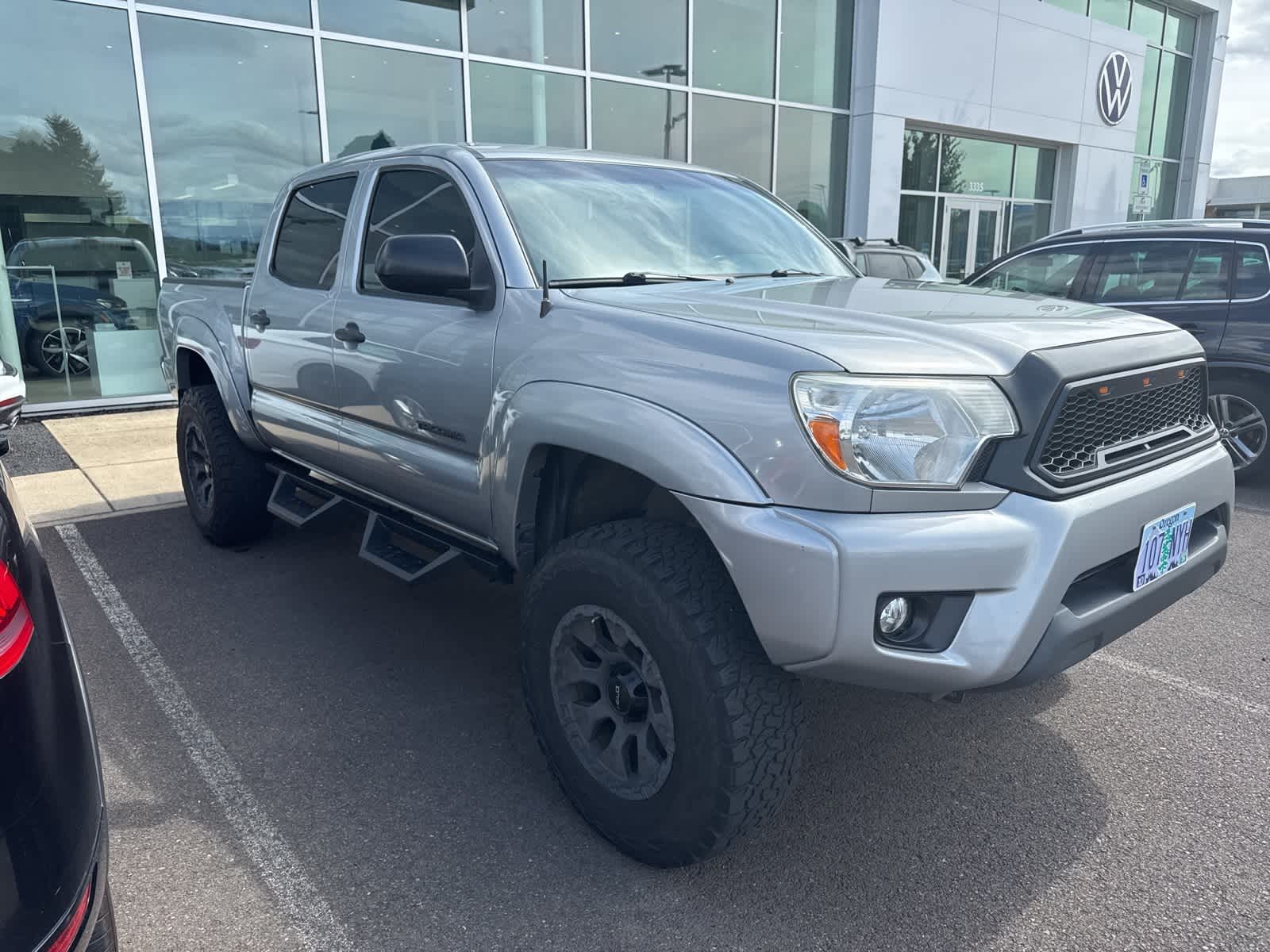 Thumbnail: 2015 Toyota Tacoma - 3