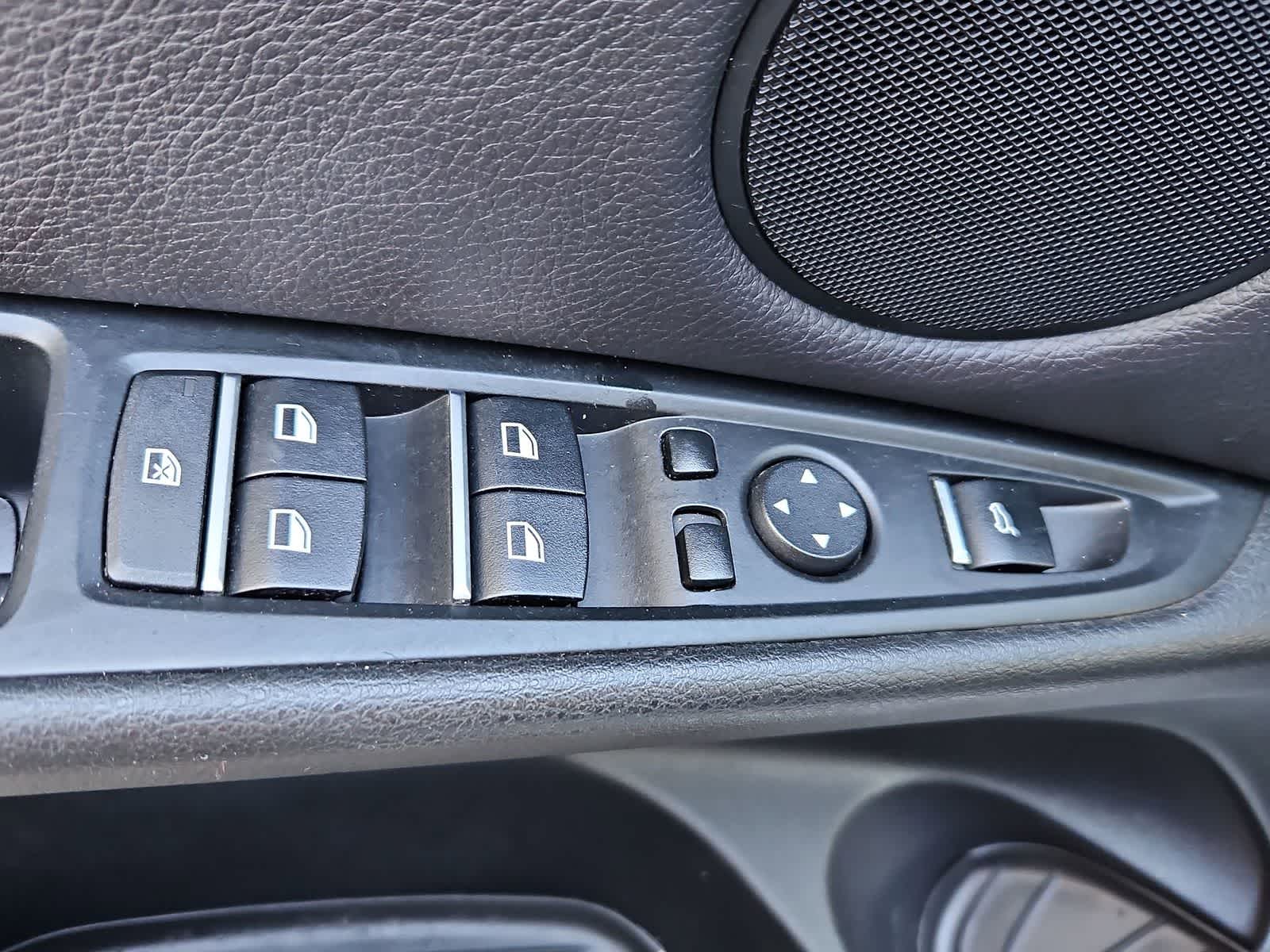 Thumbnail: 2014 BMW X5 - 17