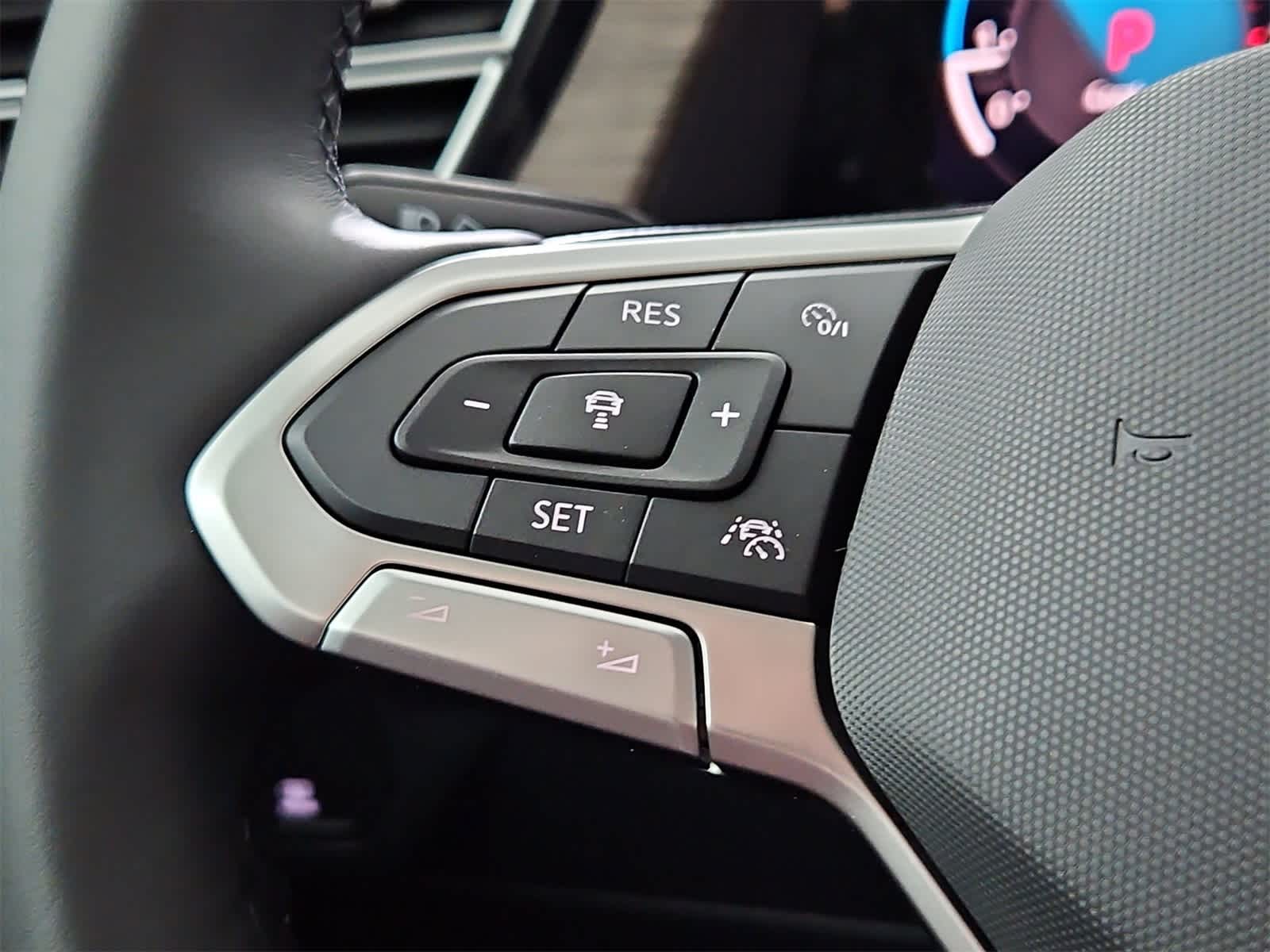 Thumbnail: 2026 Volkswagen Atlas - 25